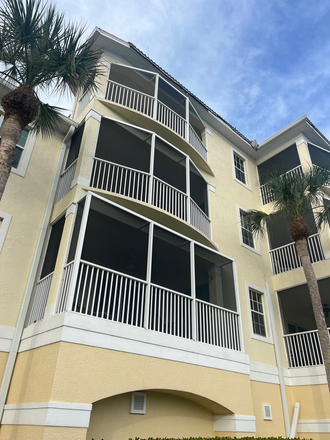 Residential Gutter Upgrade in Fort Myers FL by Gutter Professors