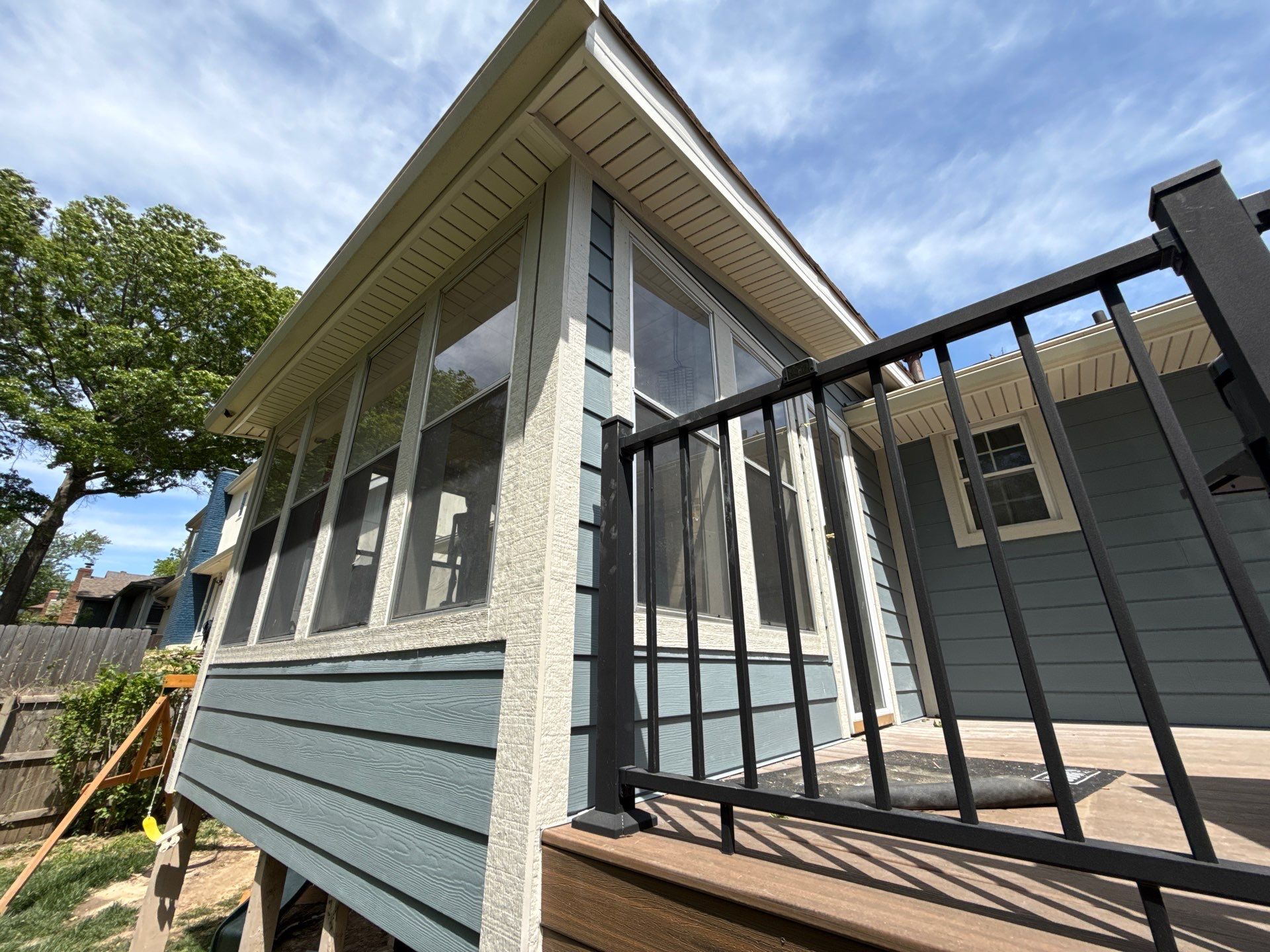 James Hardie in Kansas City Mo  by EEC  Windows, Siding & Roofing 