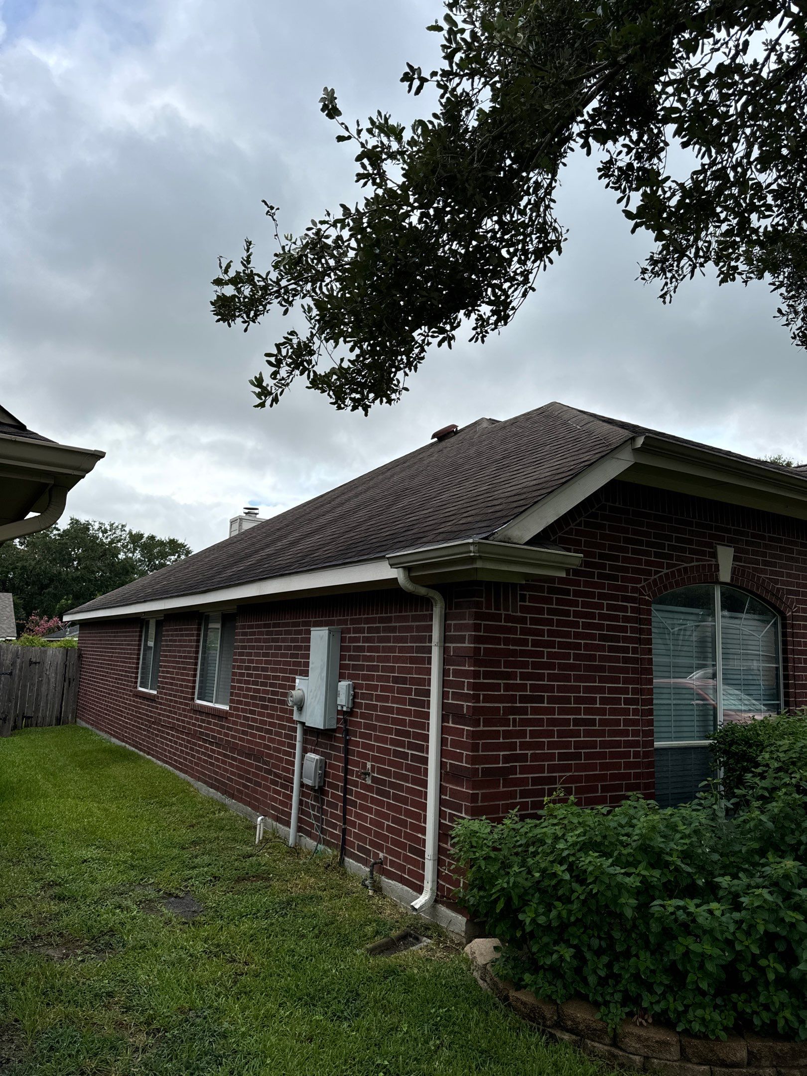 Pasadena Roof Installation using Atlas Pinnacle Pristine by Modern BYLT Roofing & Construction