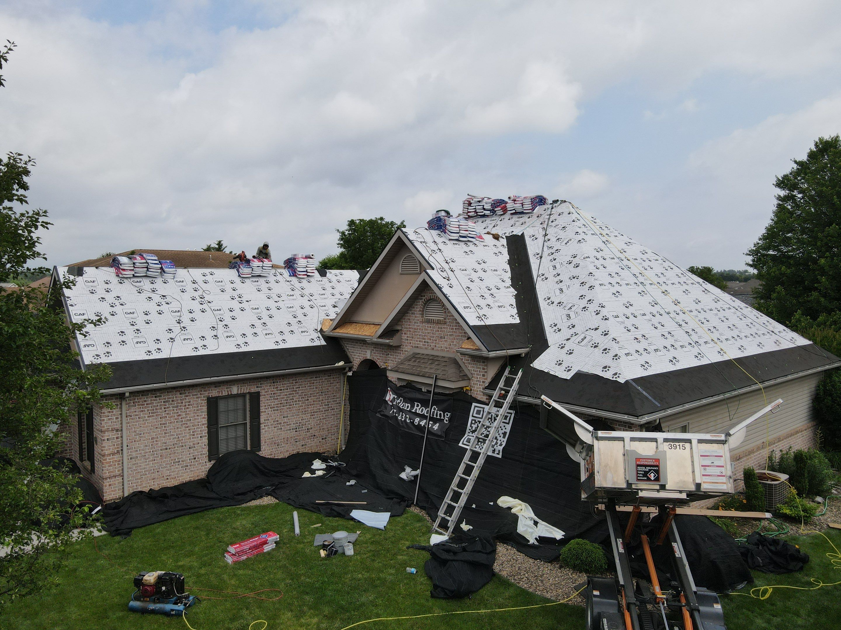 ROOF REPLACEMENT CHAMBERSBURG, PA by Teflon Roofing