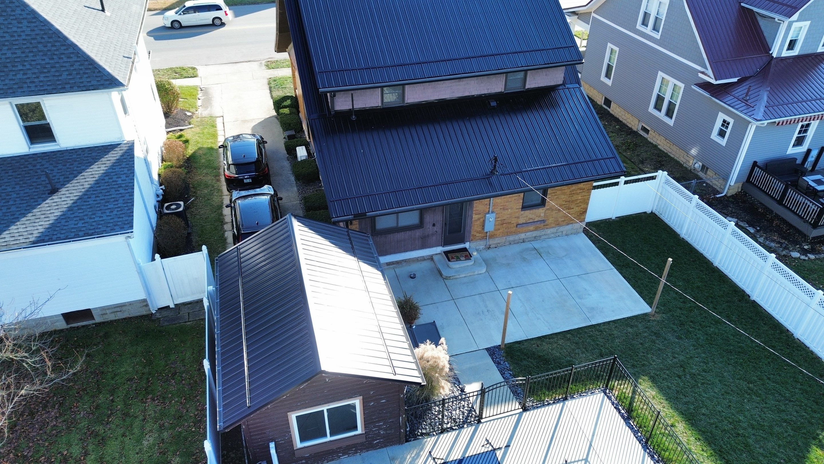 Residential Roofing Installation using Perfromance Panel Metal - Black by RoofX 