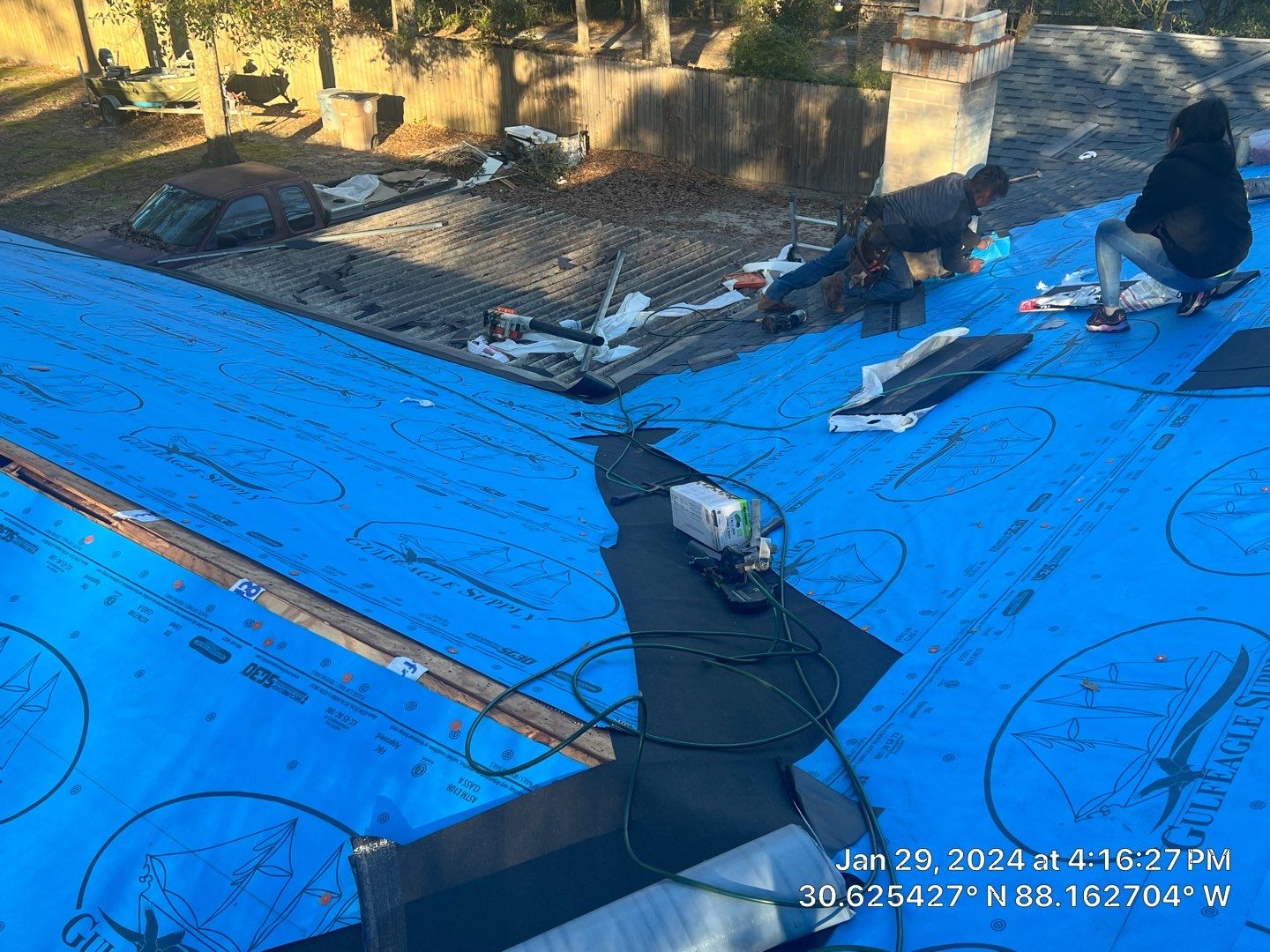 Roof replacement by American Roofing & Construction LLC
