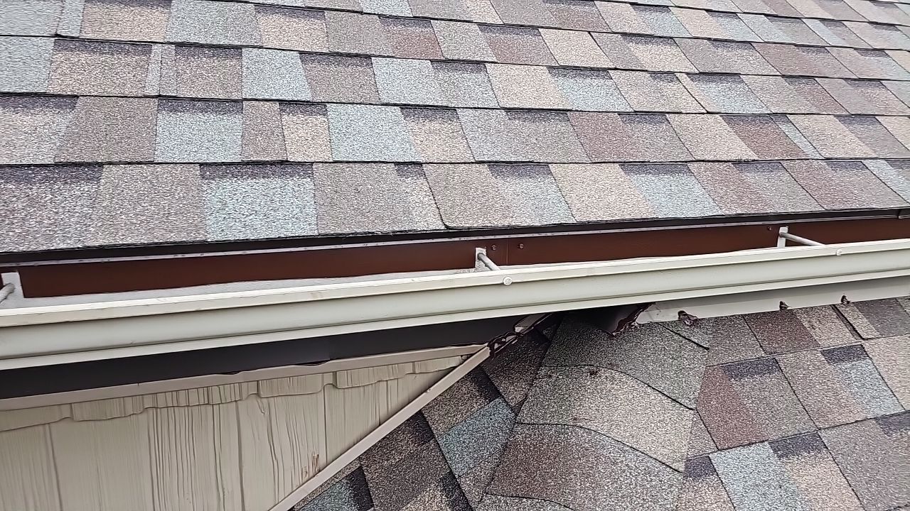 ATLAS PINNACLE COLOR: MAJESTIC SHAKE by Eagle Eye Roofing