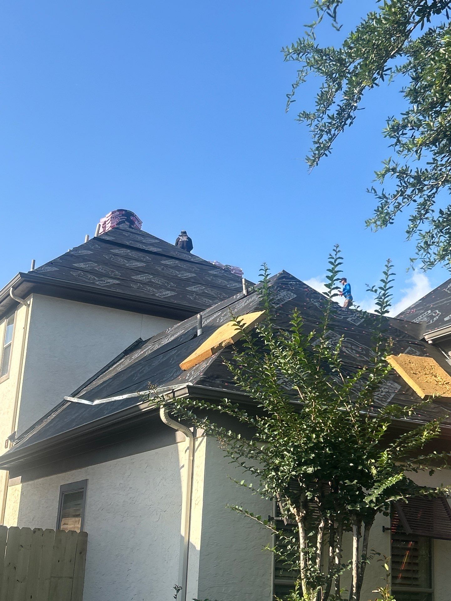 Residential Roofing Repair using Owen's Corning Duration (Lifetime) Shingles by Roof Repair Company
