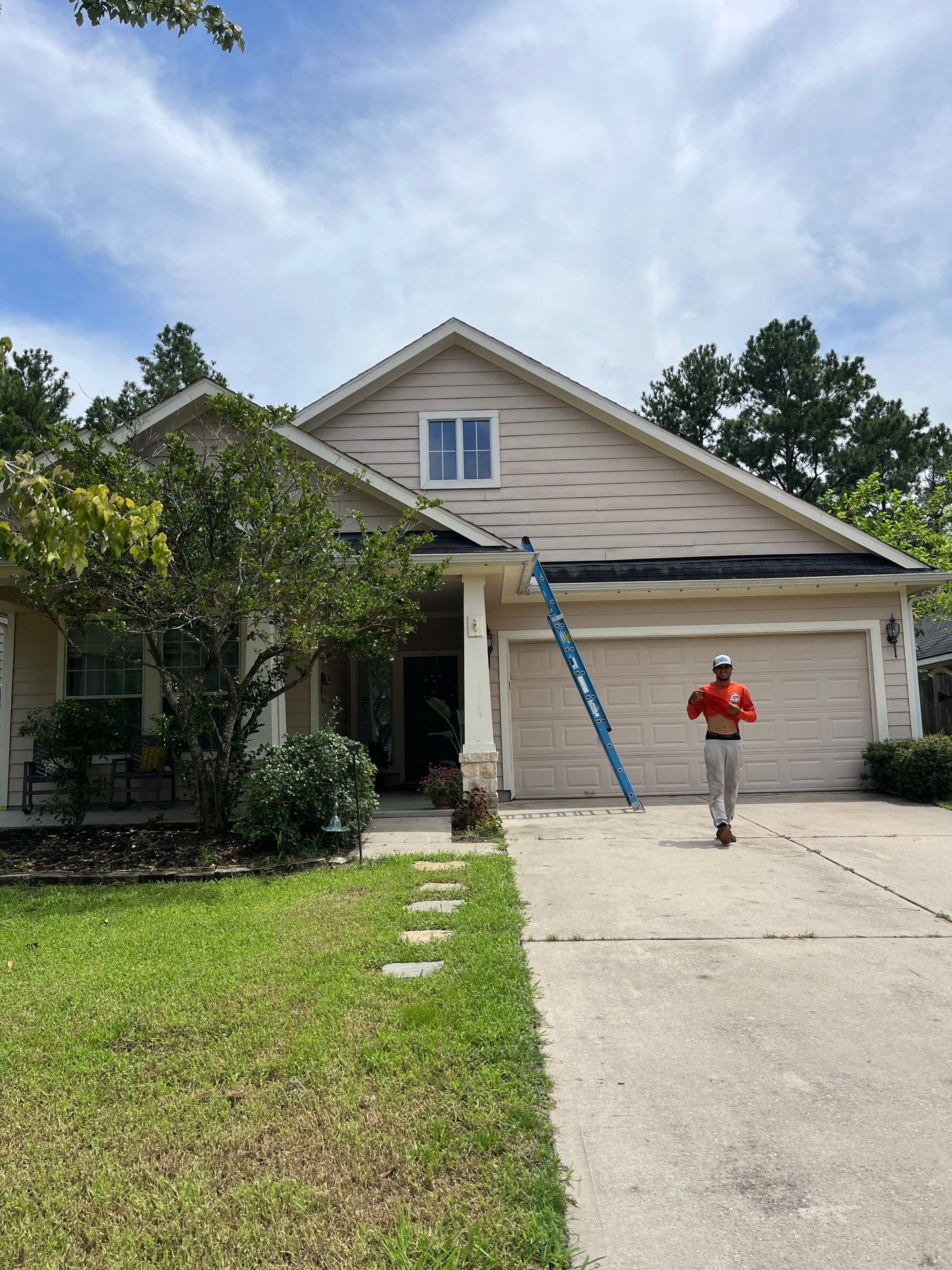 Hail Damage using Owen's Corning Duration (Lifetime) Shingles by Roof Repair Company