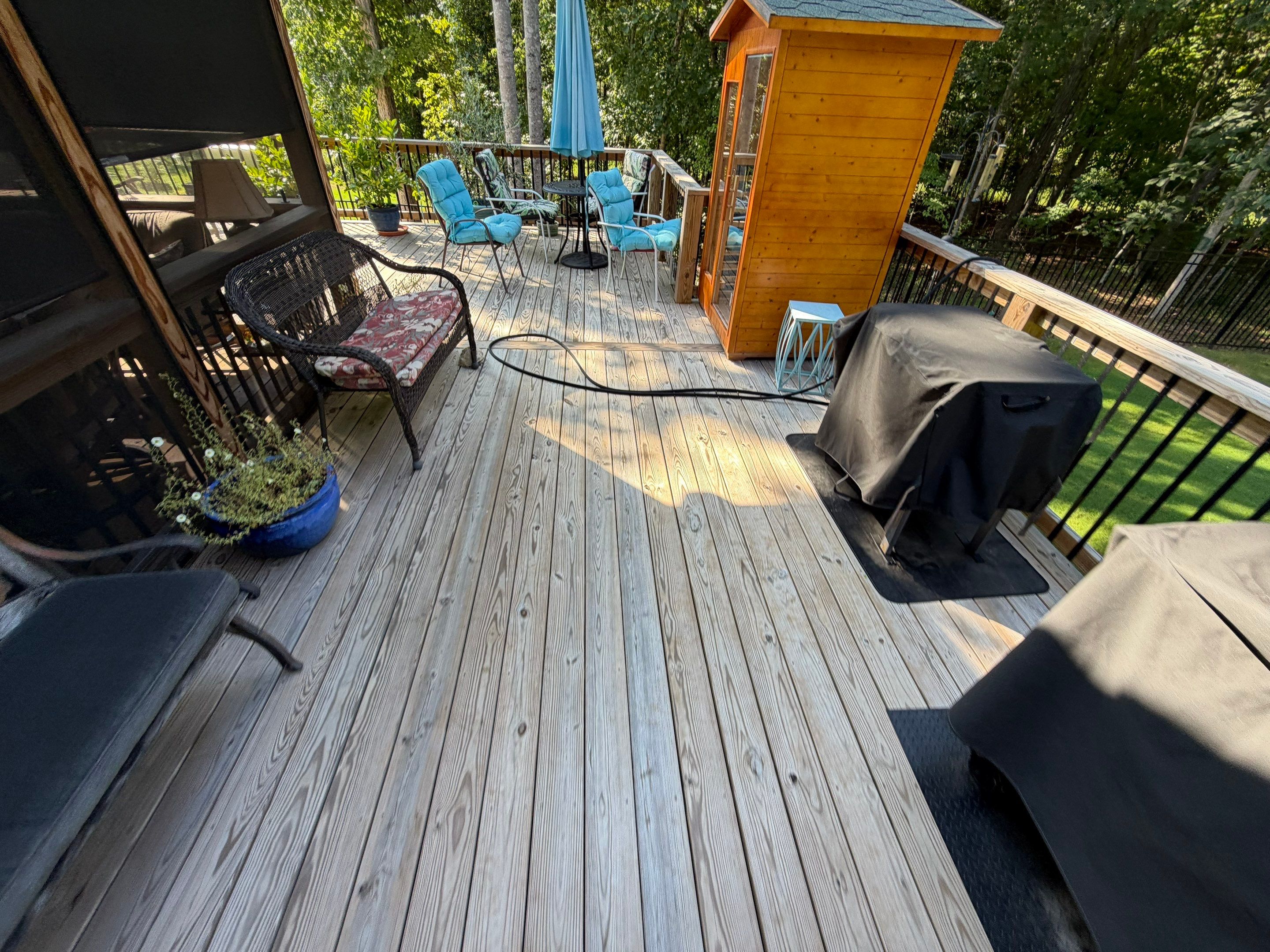 Deck using Wood Sealant by DuraSeal