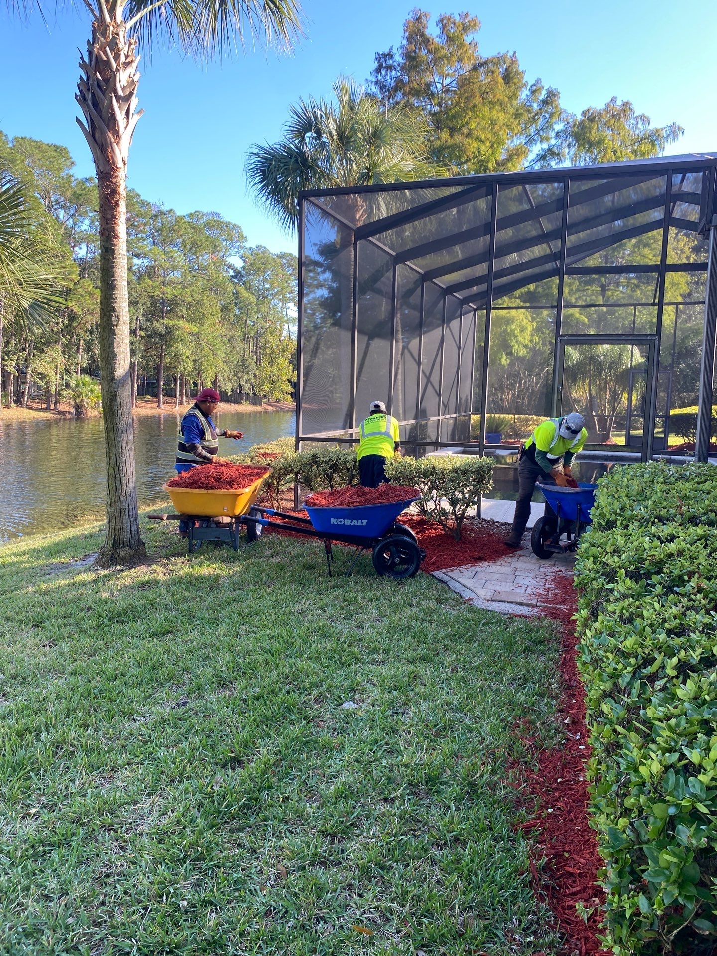 Deerwood Resident | Mulch Freshen Up by ProGreen Services