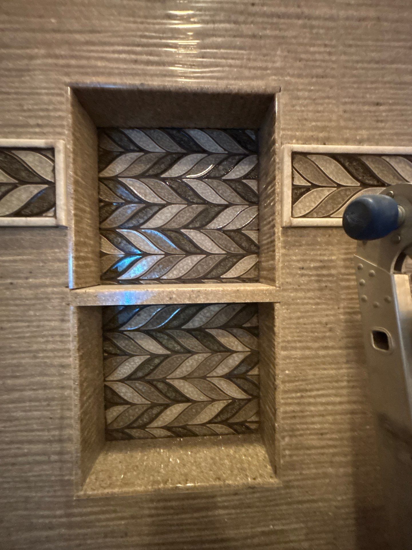 Full Master Bath (Onyx Collection) by New Bath Technologies