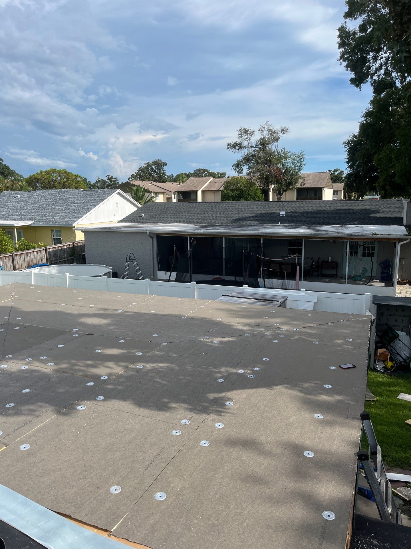 Project in St. Petersburg 33702 by Mitchell Roofing Company LLC 