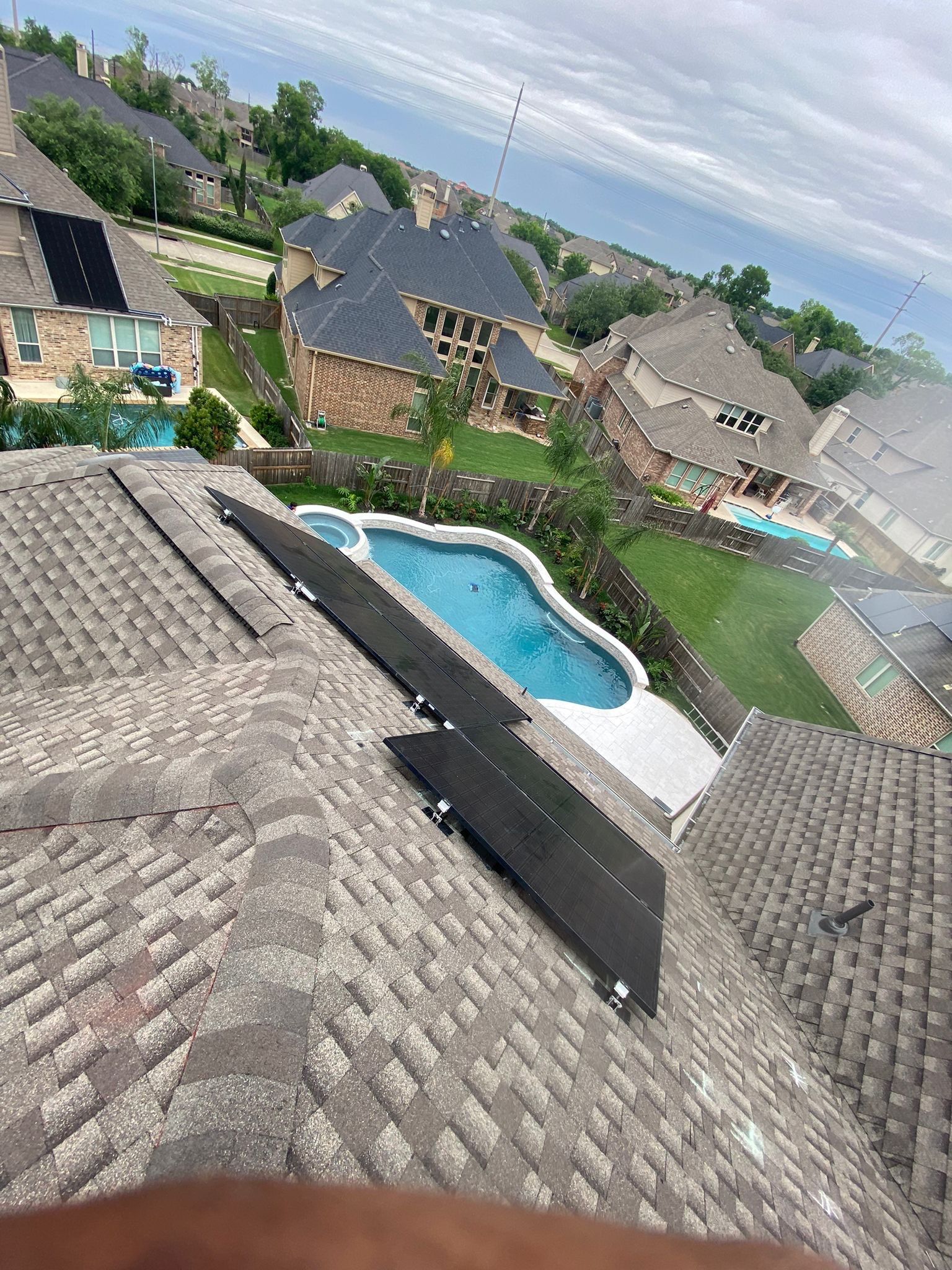 D&R In SugarLand Tx  by Sunaura Solar