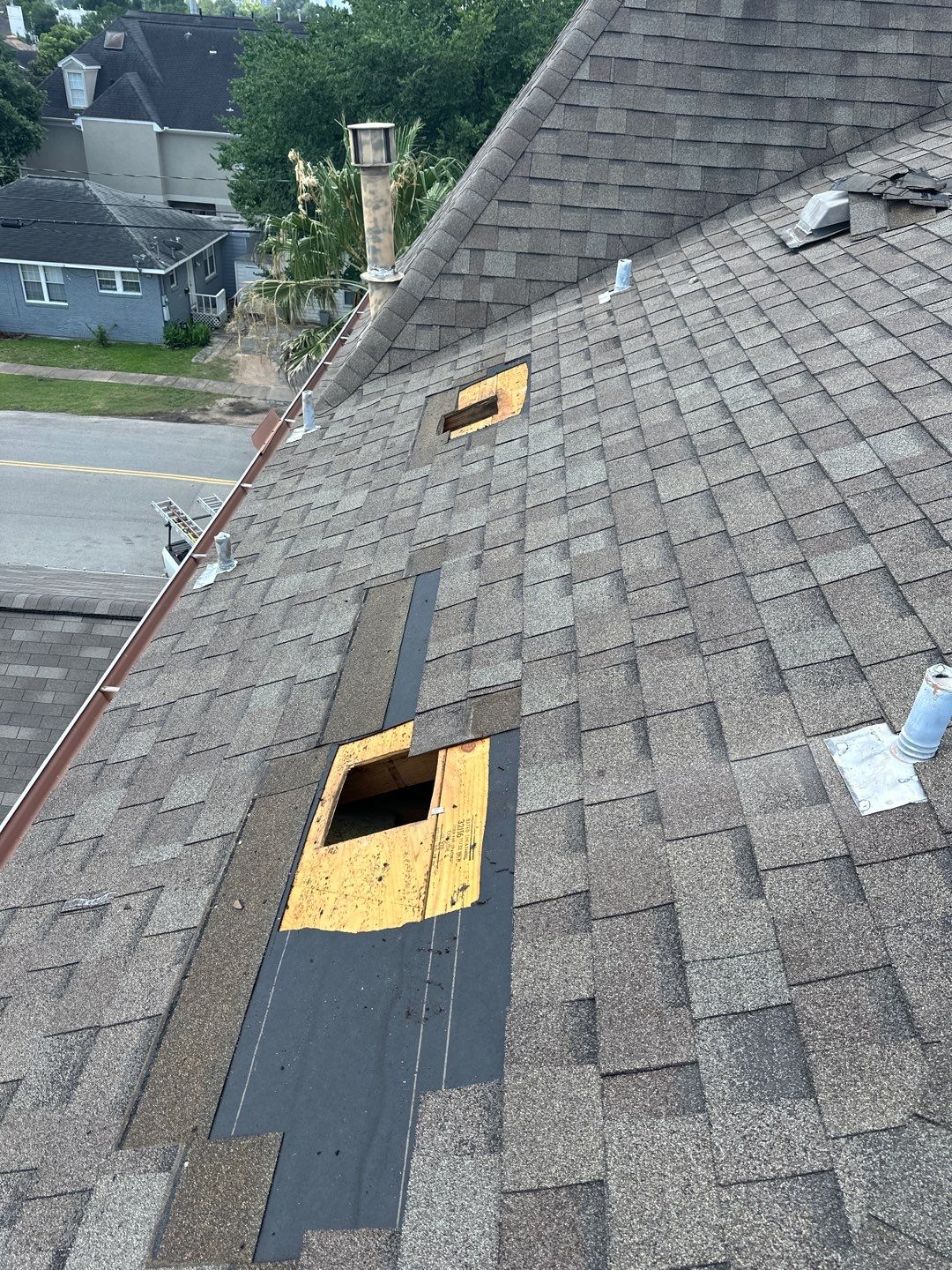 Hail Damage using Owen's Corning Duration (Lifetime) Shingles by Roof Repair Company