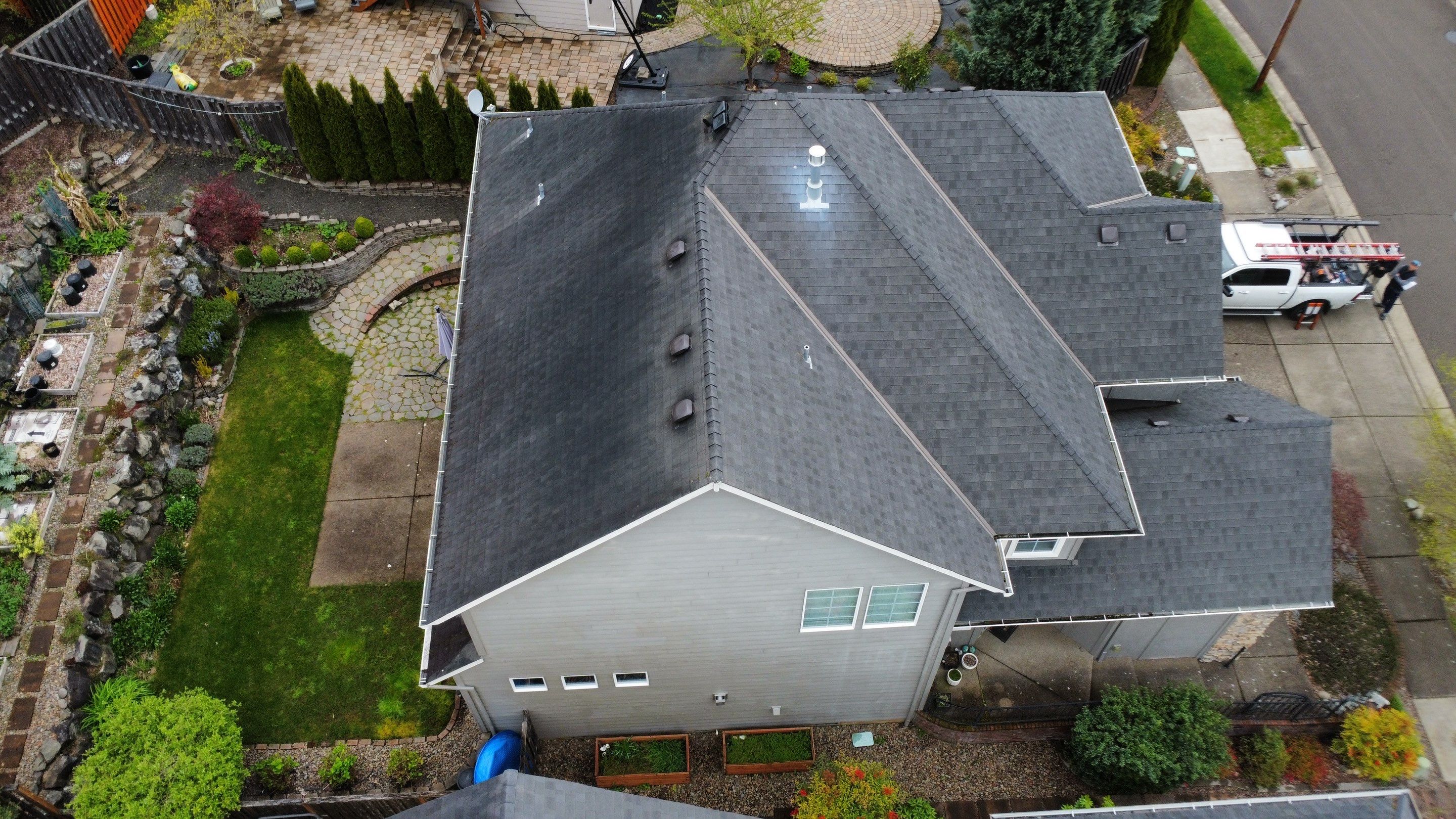 IKO Dynasty Granite Black by Orezona Building & Roofing Company, Inc.