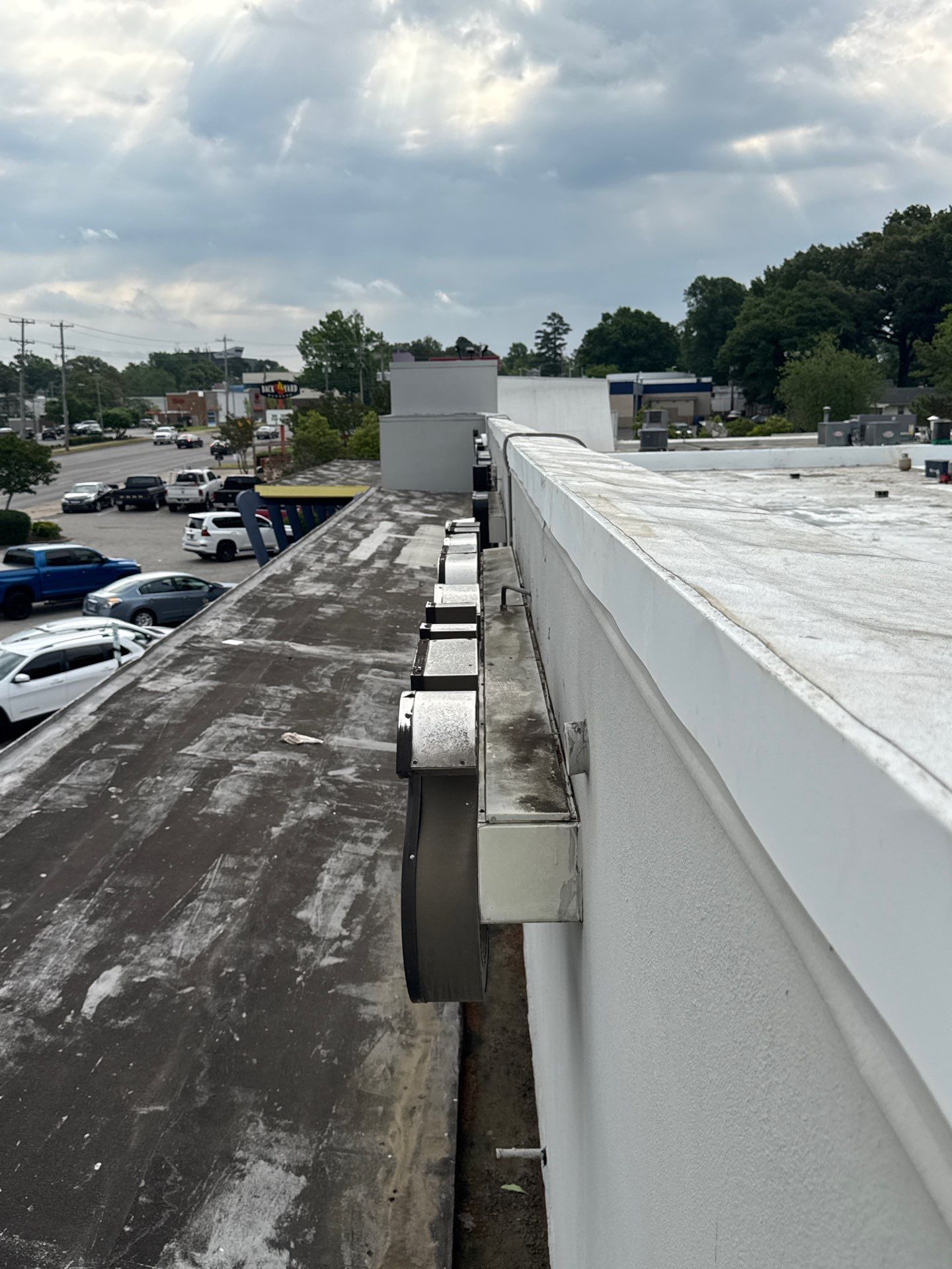 TPO Membrane Roof Replacement for Memphis Commercial Retail Center by Cool Roofs