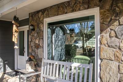 20+ Window Replacements using MI 1500 Series Vinyl Replacement Windows