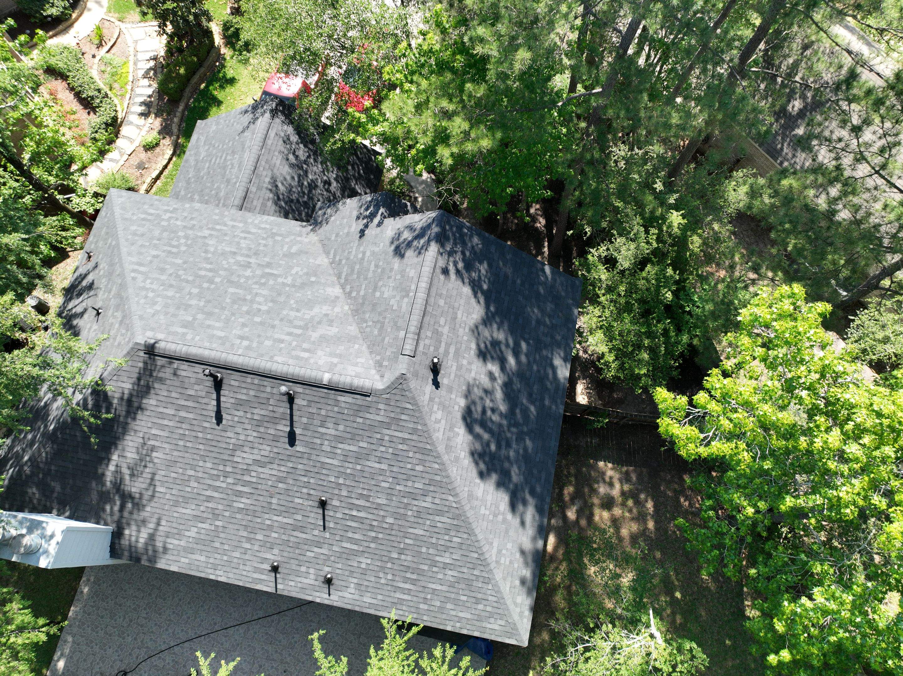 Residential Roofing Installation using Owen's Corning Duration by Roof Concepts Construction