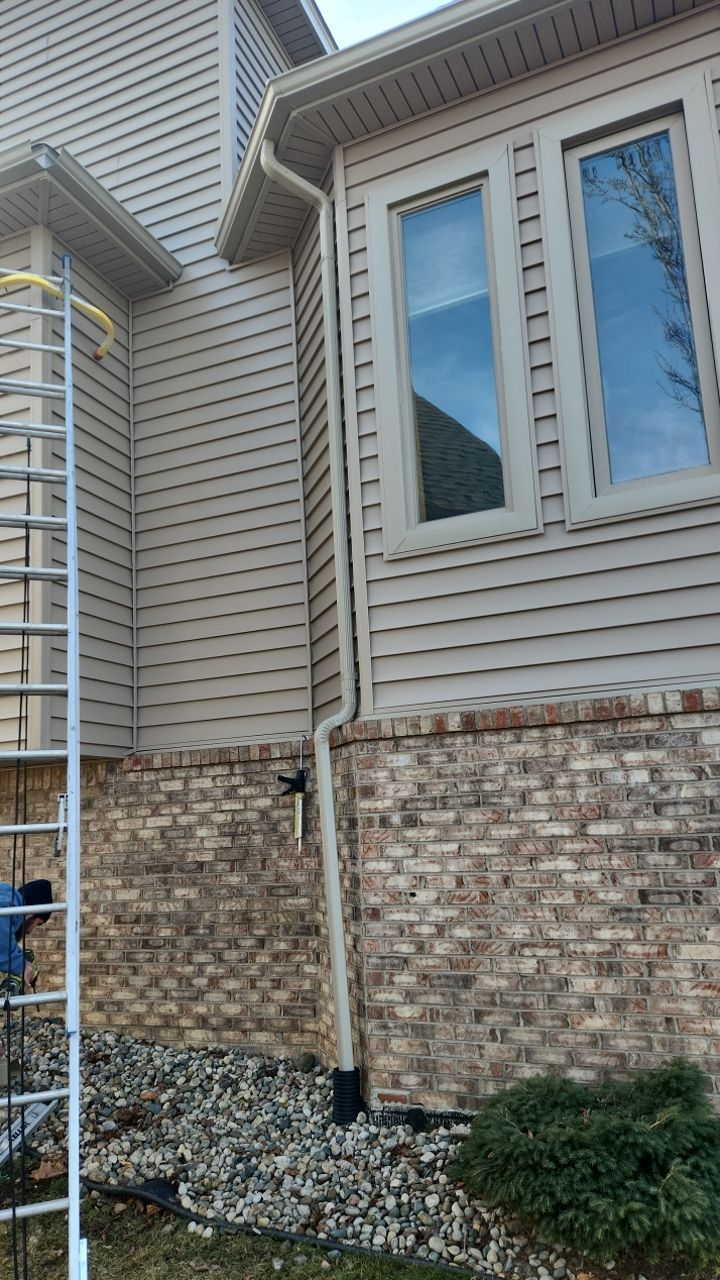 Siding Replacement using Certainteed Monogram D5 by 180 Contractors