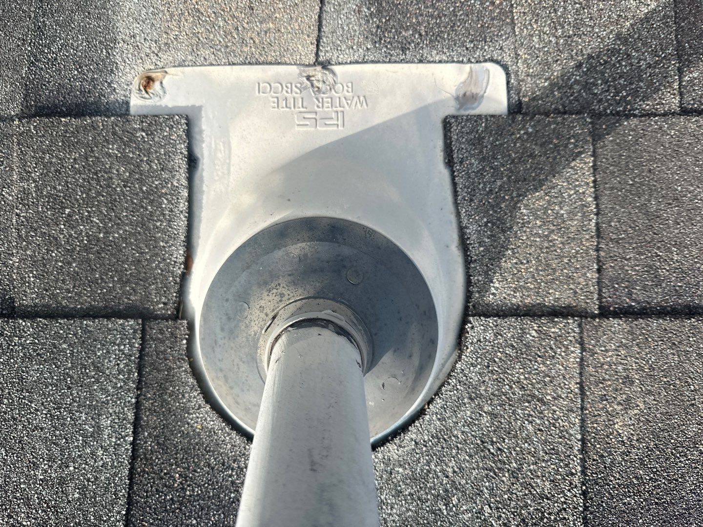 Residential Roofing Installation using Owen's Corning Duration (Lifetime) Shingles by Roof Repair Company