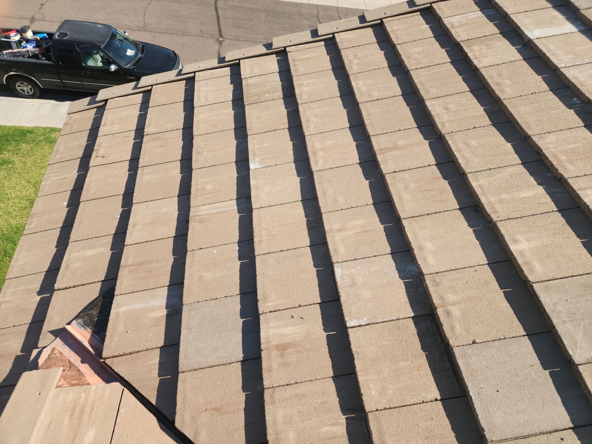 Sandstone Beige Concrete Tile by Reimagine Roofing