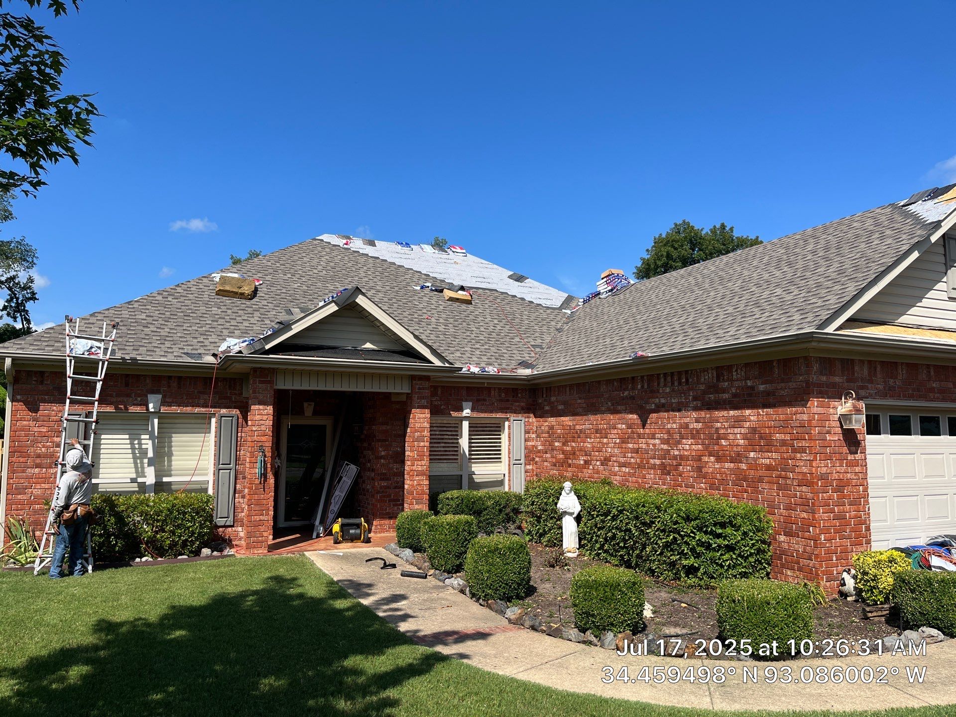 GAF Timberline HDZ Architectural Shingle Roof Replacement in Hot Springs by Temple Roofing and Exteriors