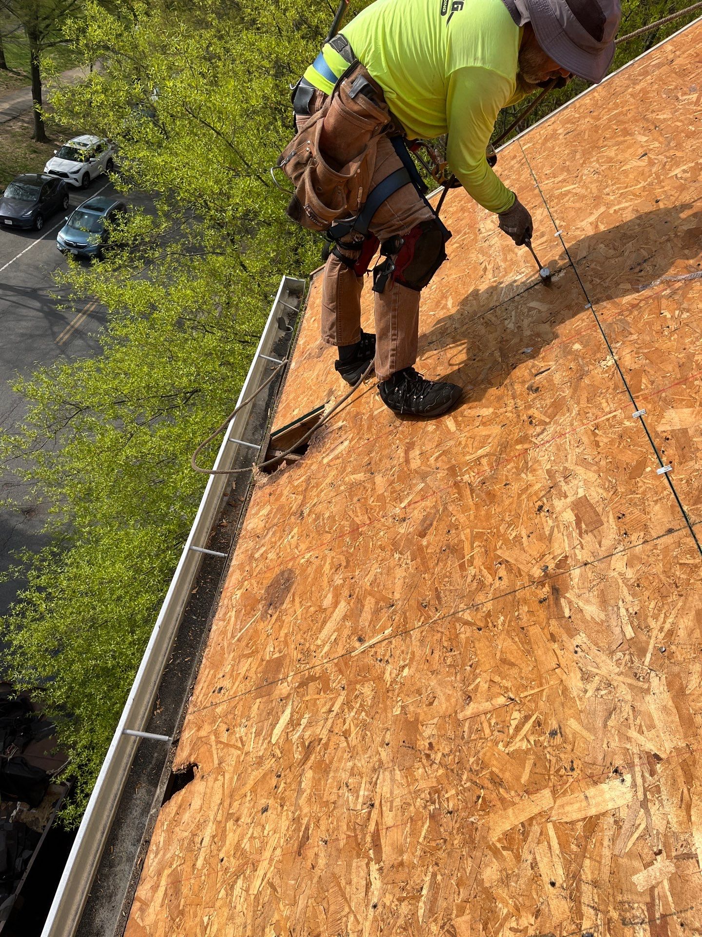 Alexandria: CertainTeed Landmark Pro Designer Shingles in Max Def Georgetown Gray by RM Banning, Inc.