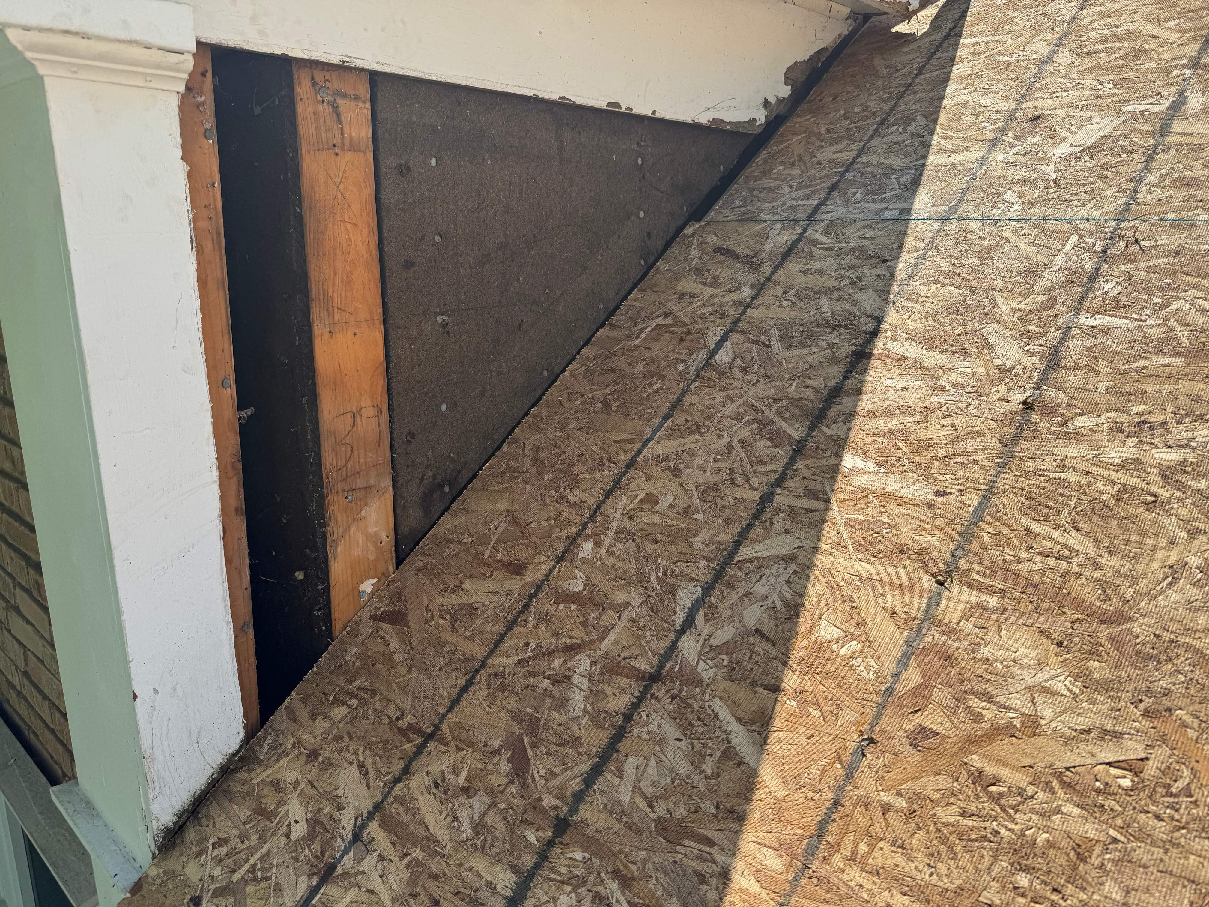 Residential Roofing Installation using Certainteed Landmark ClimateFlex by GRACCO