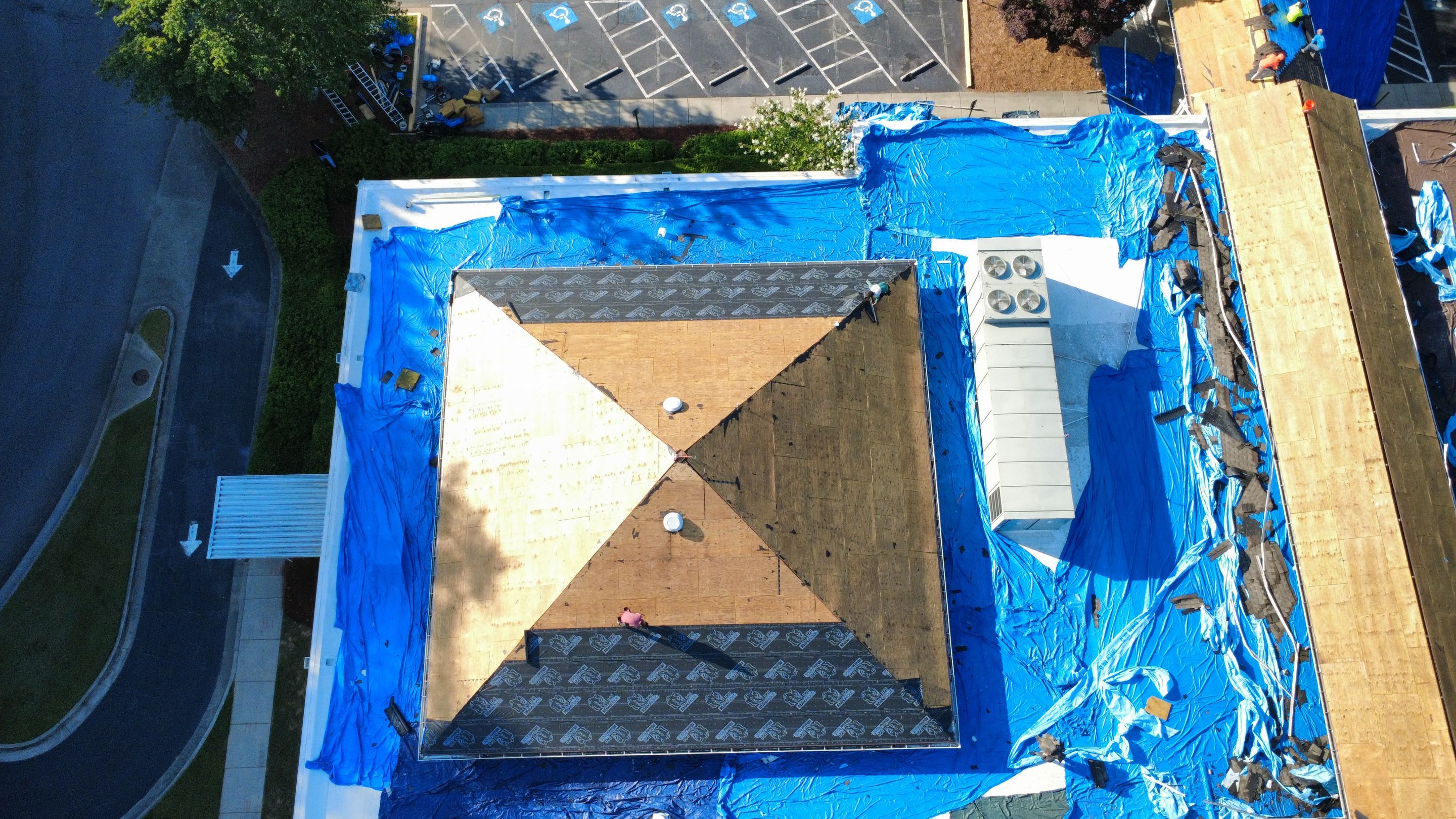 Towne Lake Medical by Arac Roof It Forward