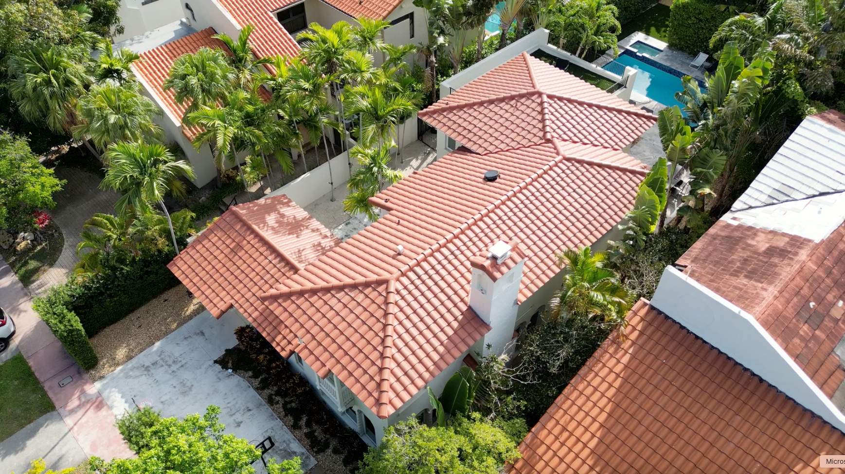 Crown - Sanibel - Sunburst by Istueta Roofing