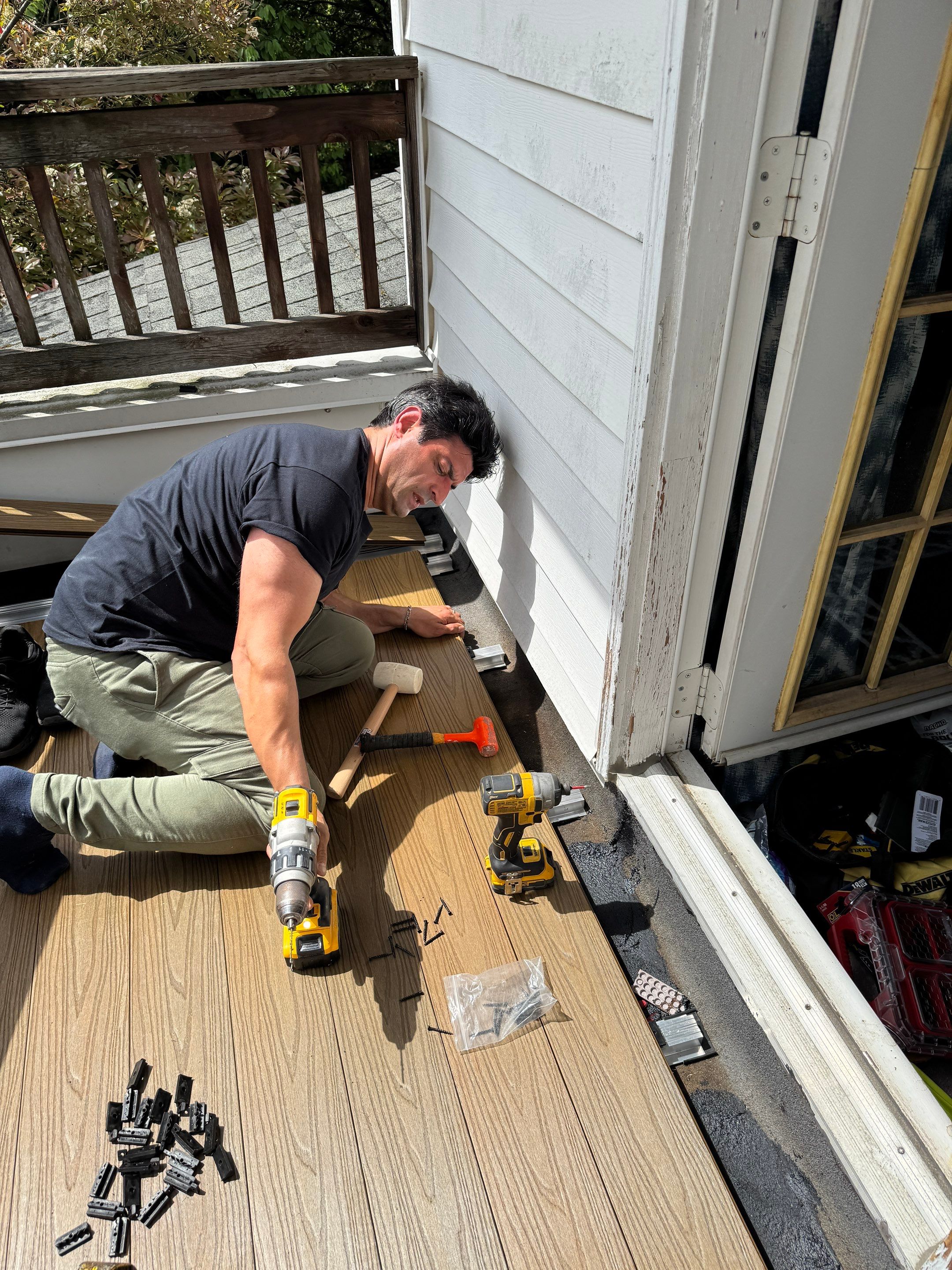 Composite Deck with Aluminum Framing  by YVR Construction Group
