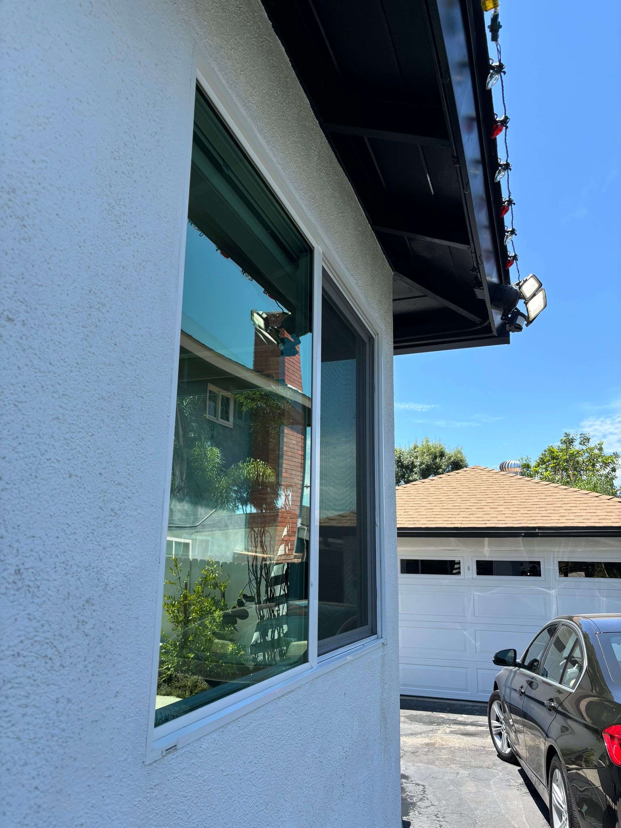 Window Cleaning by Pirate Pete’s Power Washing