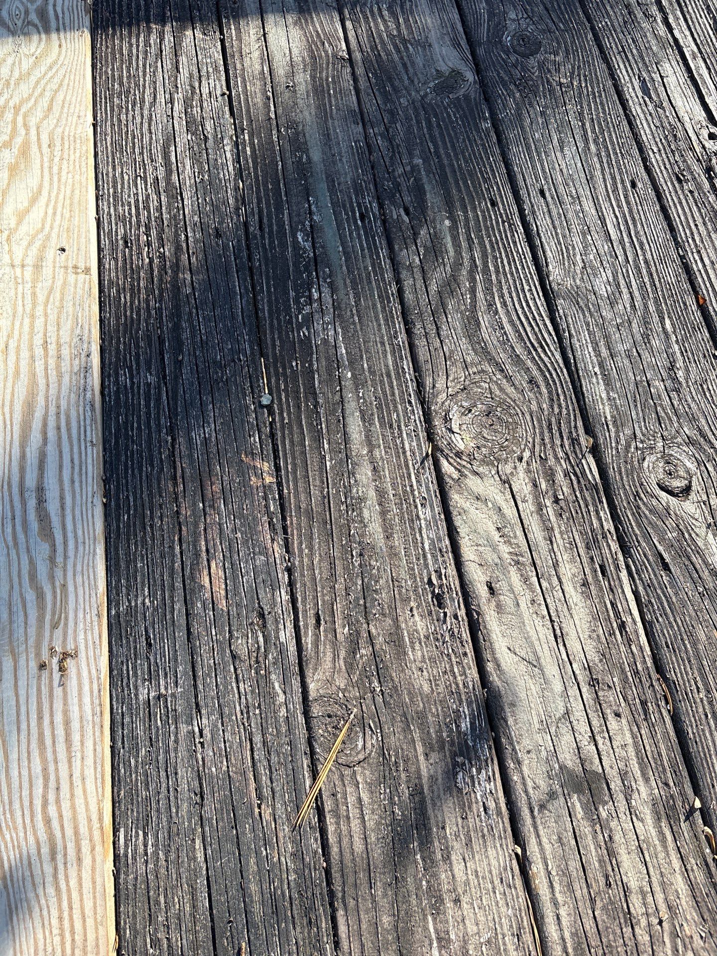 Wood Deck using Wood Sealant by DuraSeal