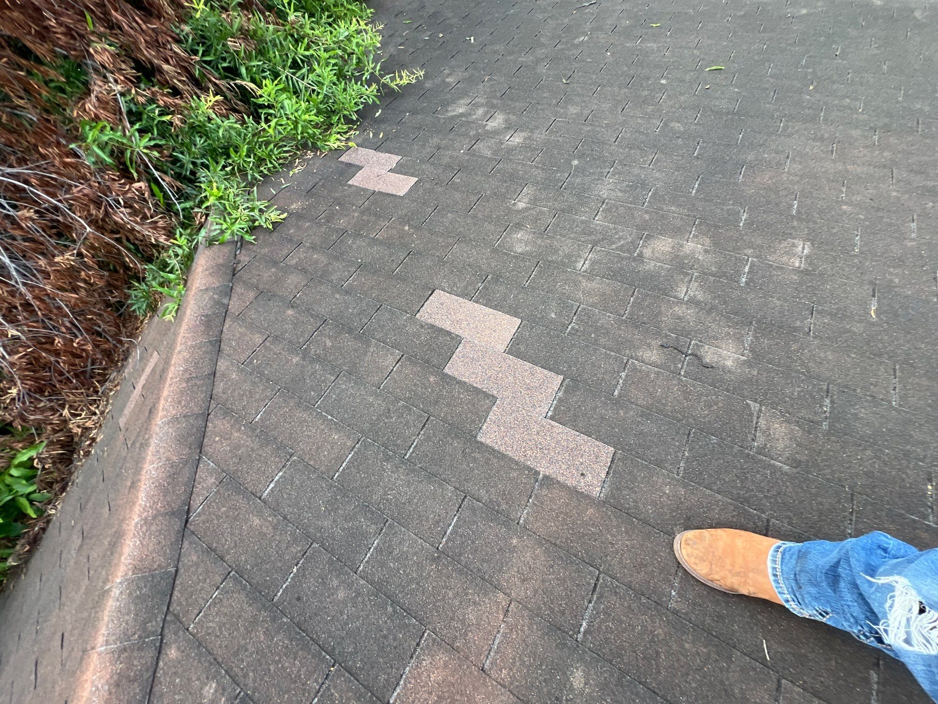 Residential Roofing Repair using Owen's Corning Duration (Lifetime) Shingles by Roof Repair Company