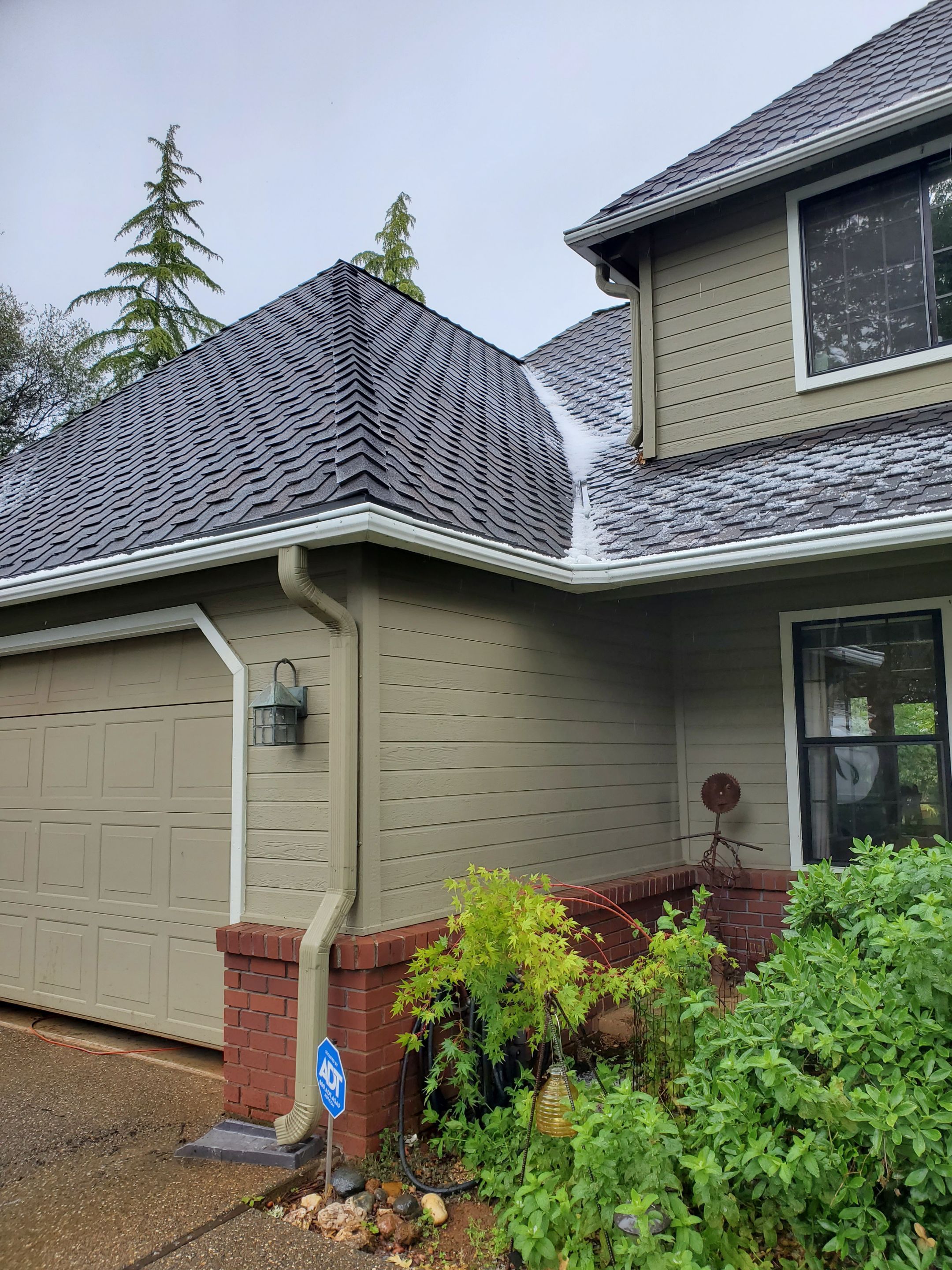 Gutter Installation using Englert LeafGuard Gutters by Byers Enterprises 