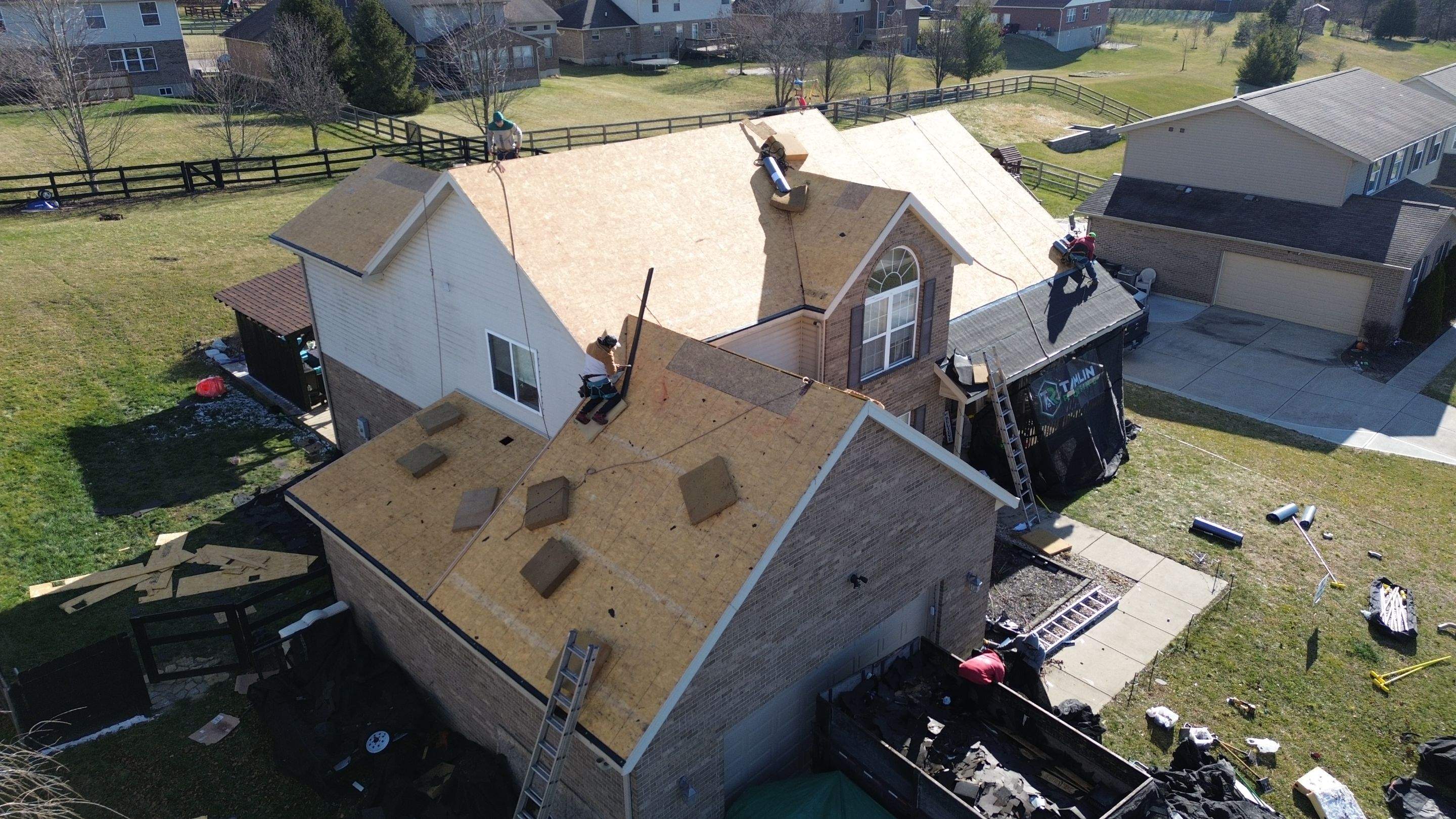 West Hamilton - Pristine Black & Gutters by Tamlin Roofing