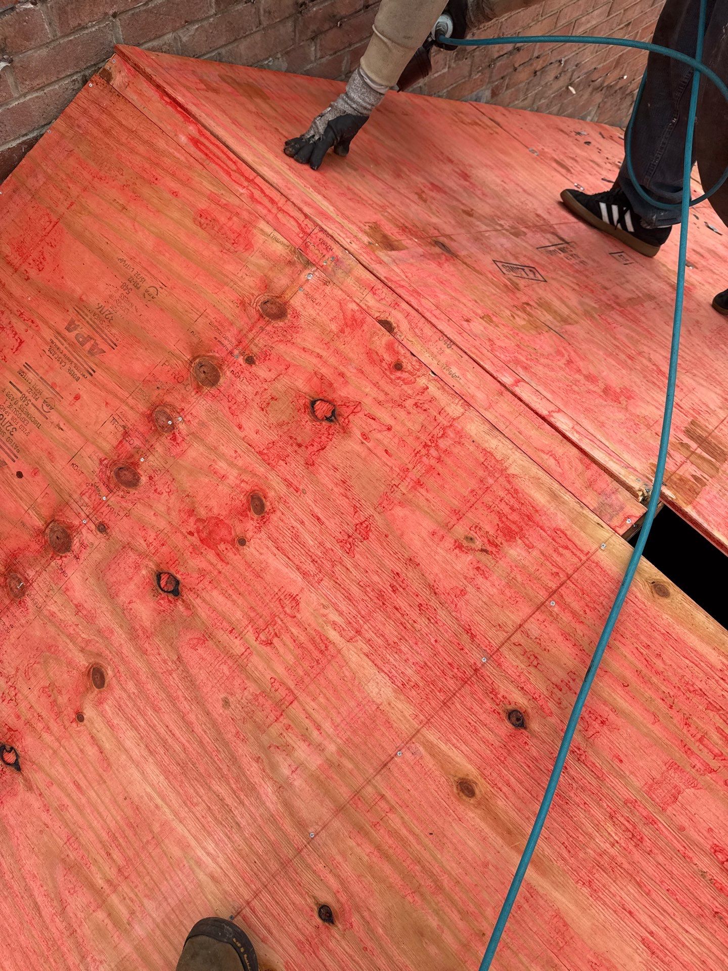 Springfield: Residential Roof Replacement with CertainTeed Landmark Pro in Max Def Red Oak by RM Banning, Inc.