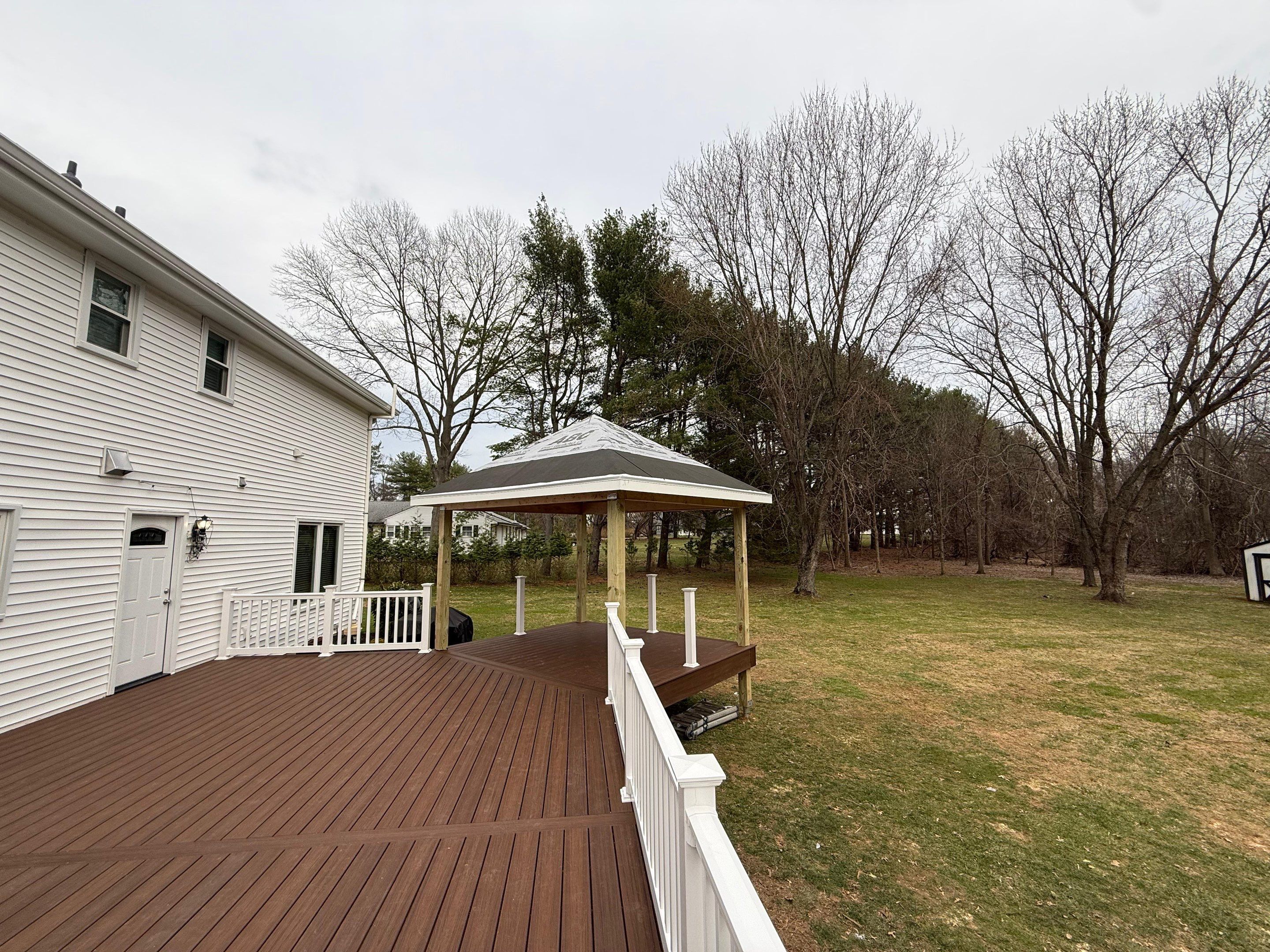 New Deck in Holmdel, New Jersey by deck guardian