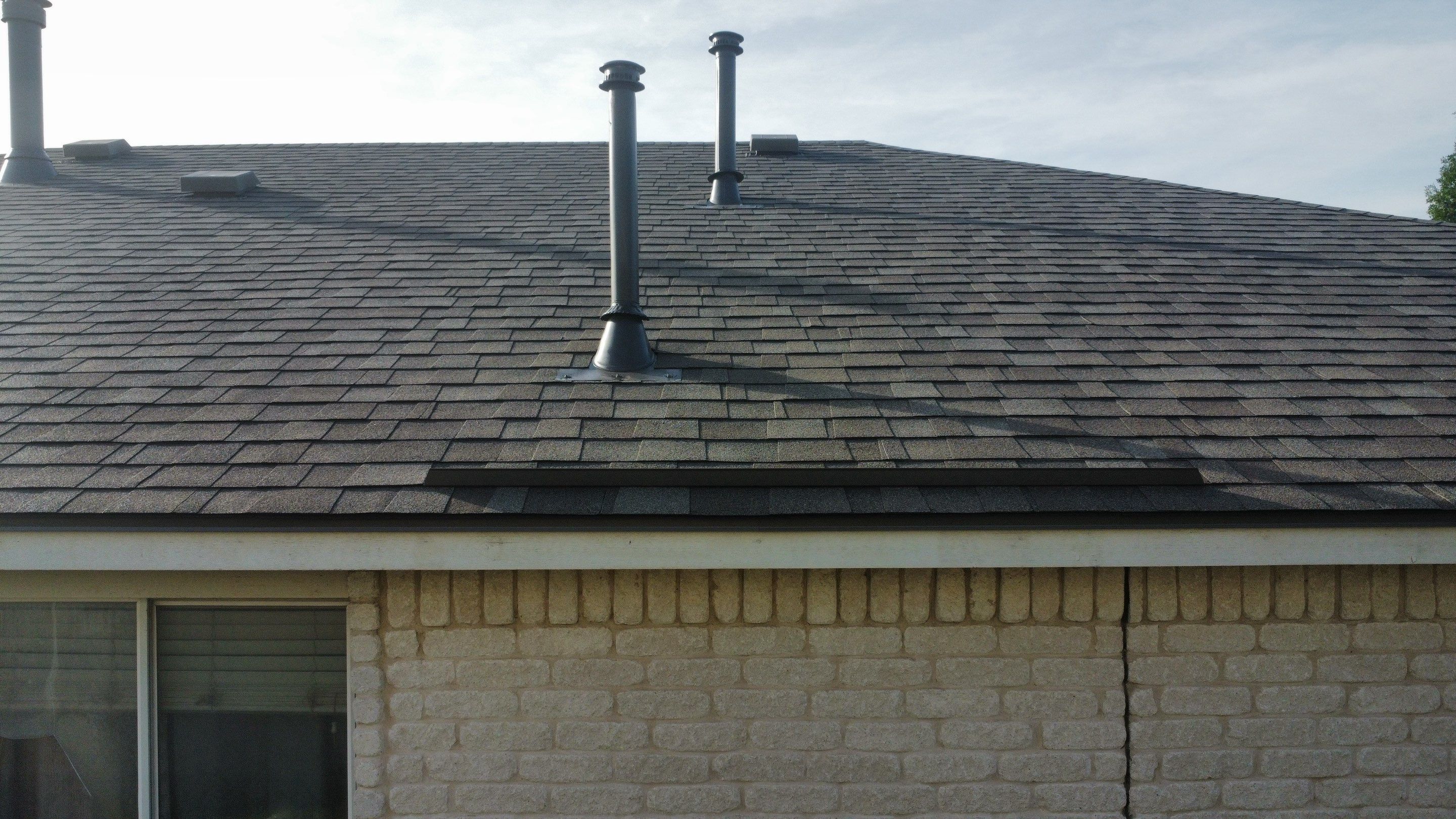 Residential Roofing Installation using Owens Corning Oakridge by Kstylez Roofing & Construction
