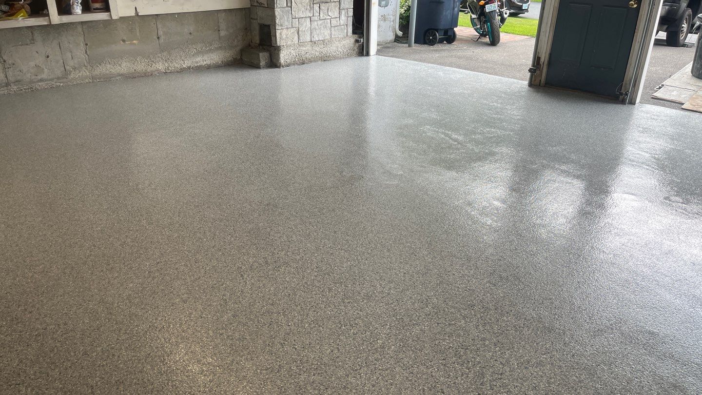 Garage in Nashua, NH 03060 by Symphony Concrete Coatings