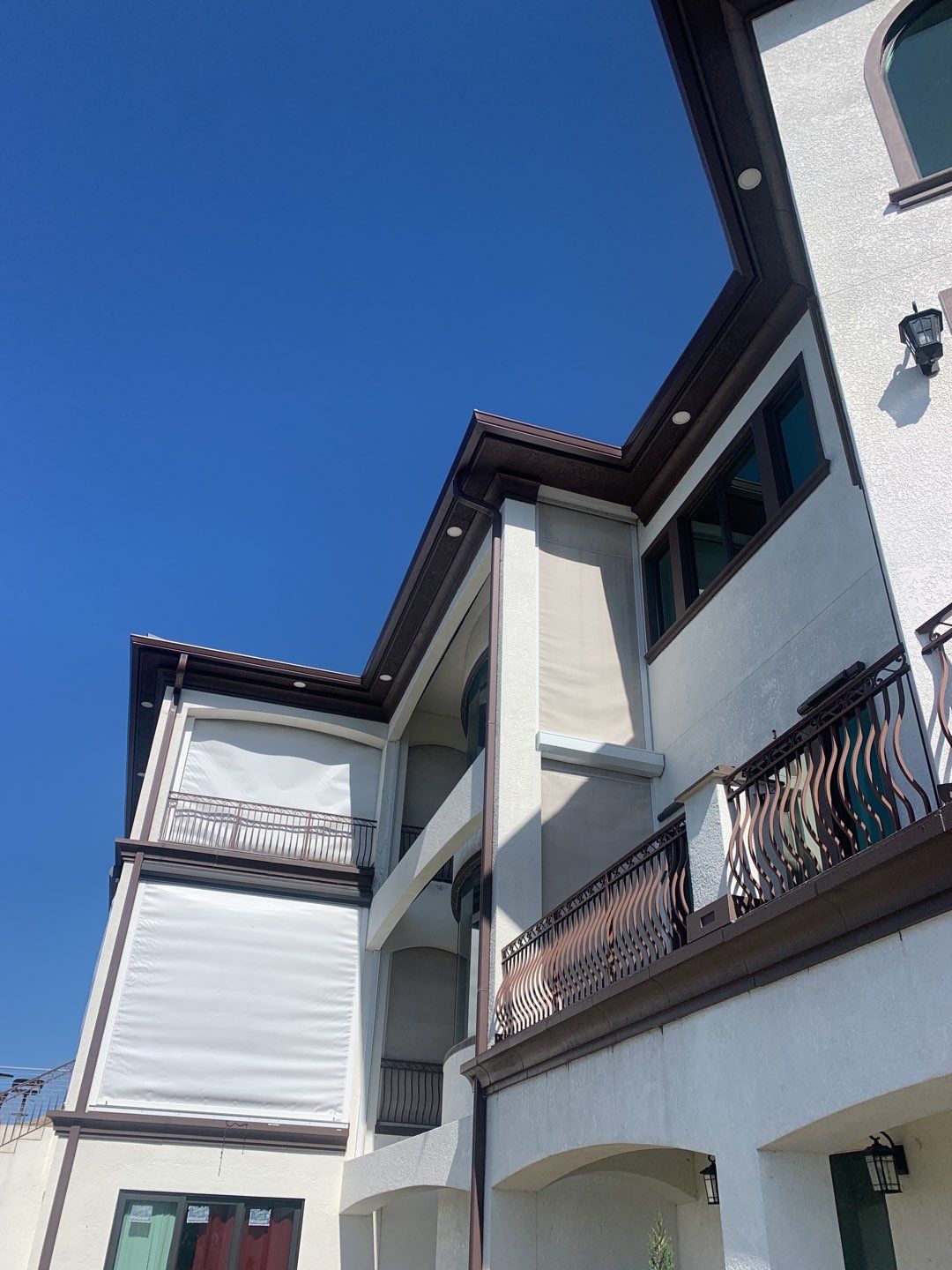 Brown Seamless Gutters using Royal Brown in Fort Myers FL by Gutter Professors