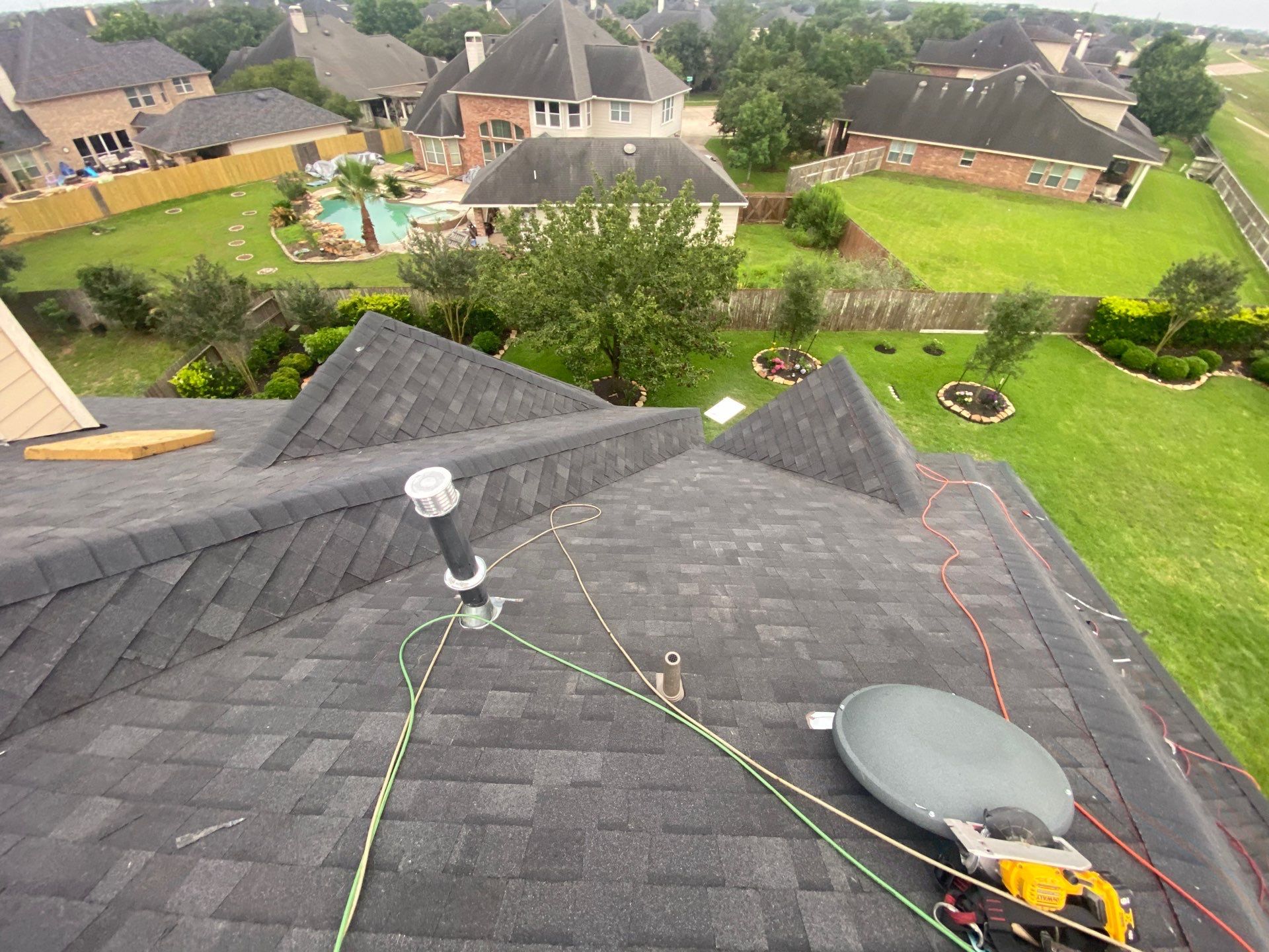Residential Roofing Installation using Owen's Corning Duration (Lifetime) Shingles by Roof Repair Company