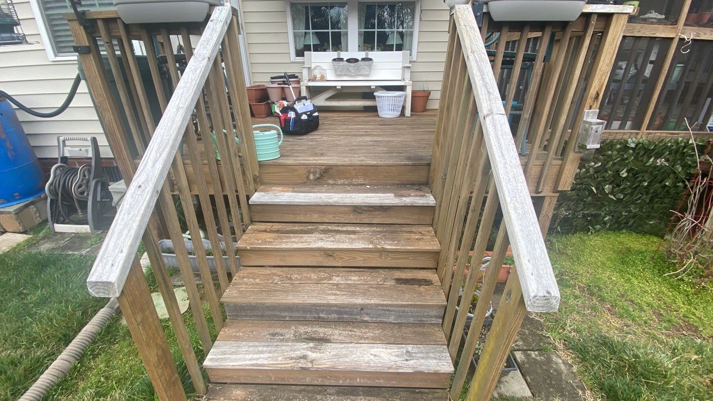 Weathered Deck using Wood Sealant by DuraSeal