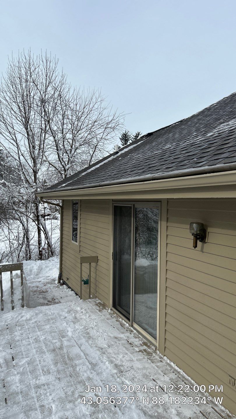 Roof Snow And Ice Dam Removal using Steamer by Stendahl Services