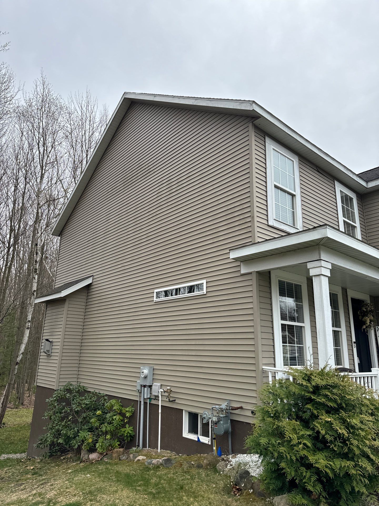 Exterior home painting. by Gordon Painting
