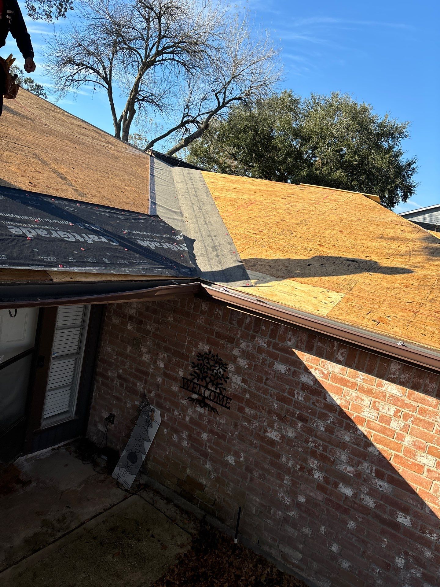 Roof Replacement Missouri City by Roof Repair Company