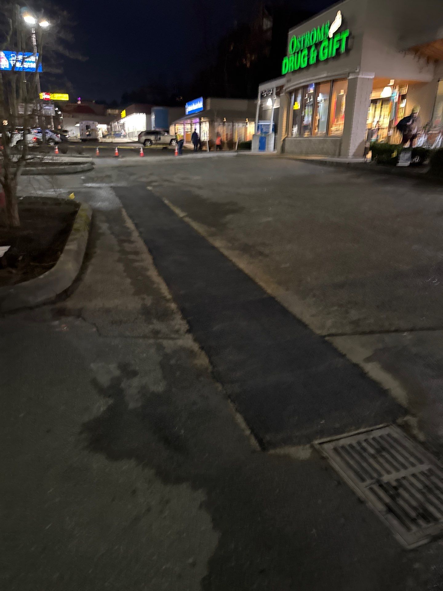 Asphalt Patch Repairs & Sealcoating | Kenmore   by Jireh Asphalt & Concrete Inc 