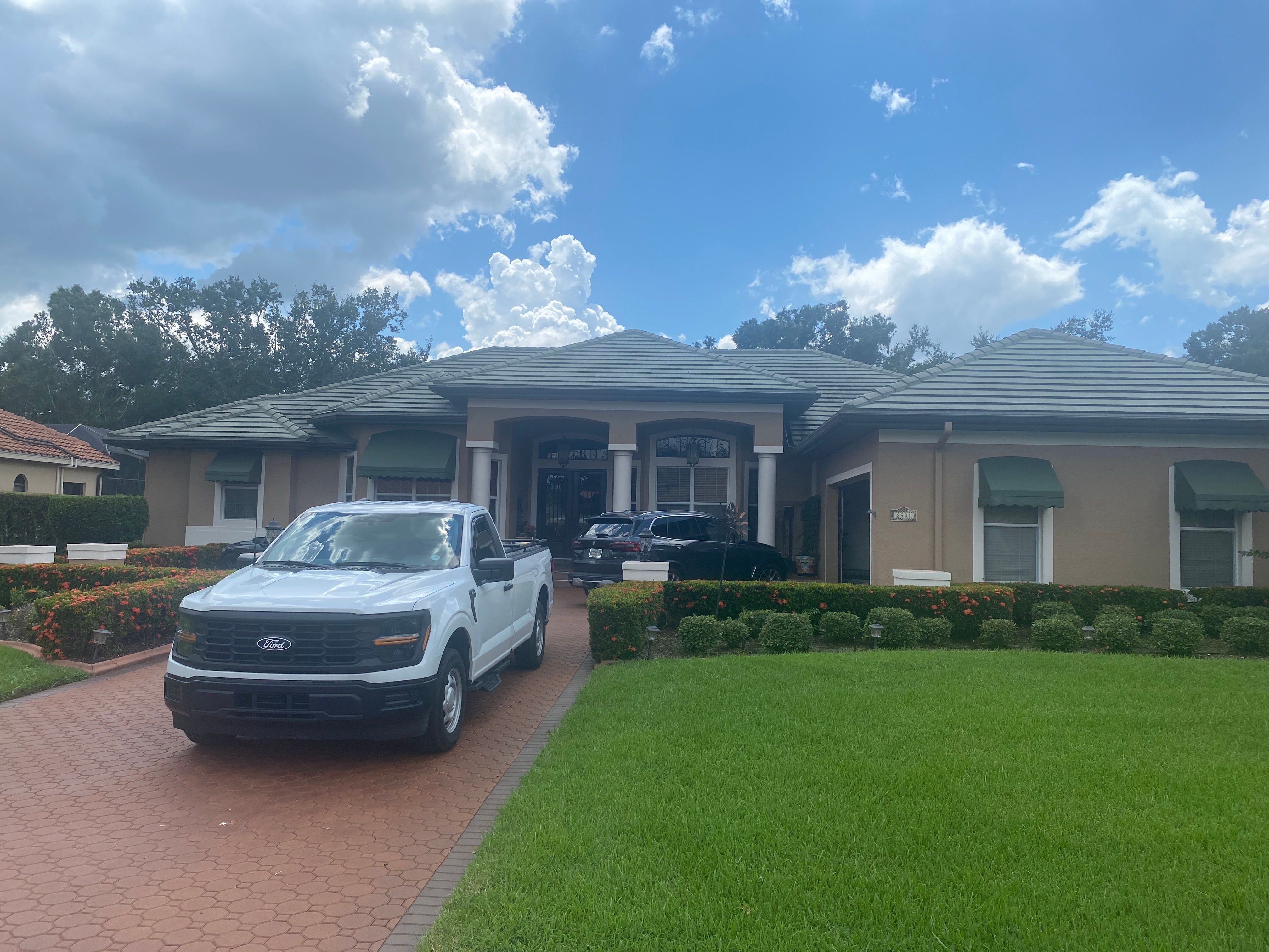 Gutter Cleaning Service in Parrish FL by Gutter Professors