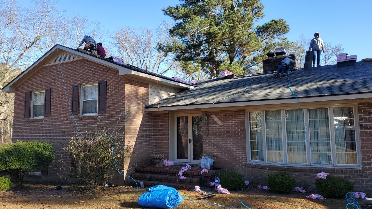 Residential Roofing Installation using Owens Corning Oakridge- Williamsburg Gray by Indigo State Roofing