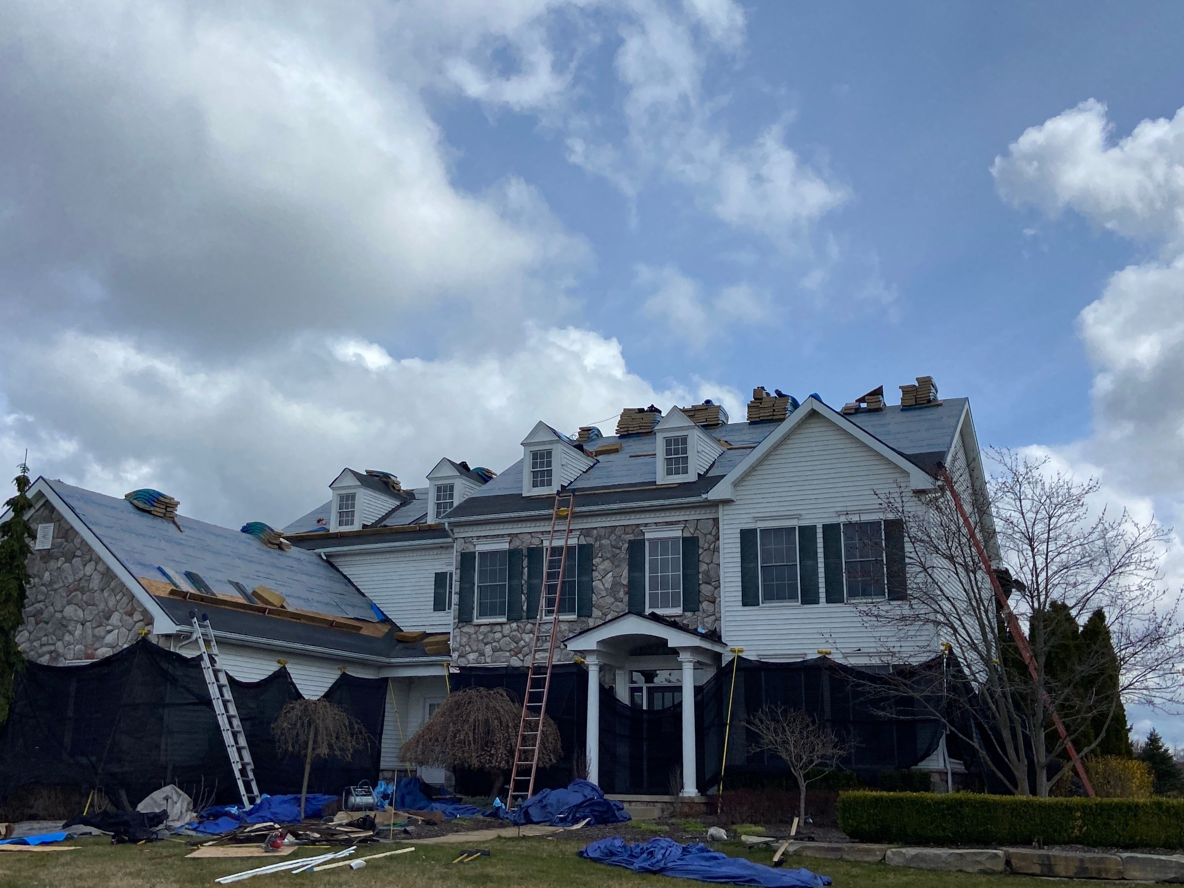 Roof Replacement using CertainTeed Landmark by 180 Contractors