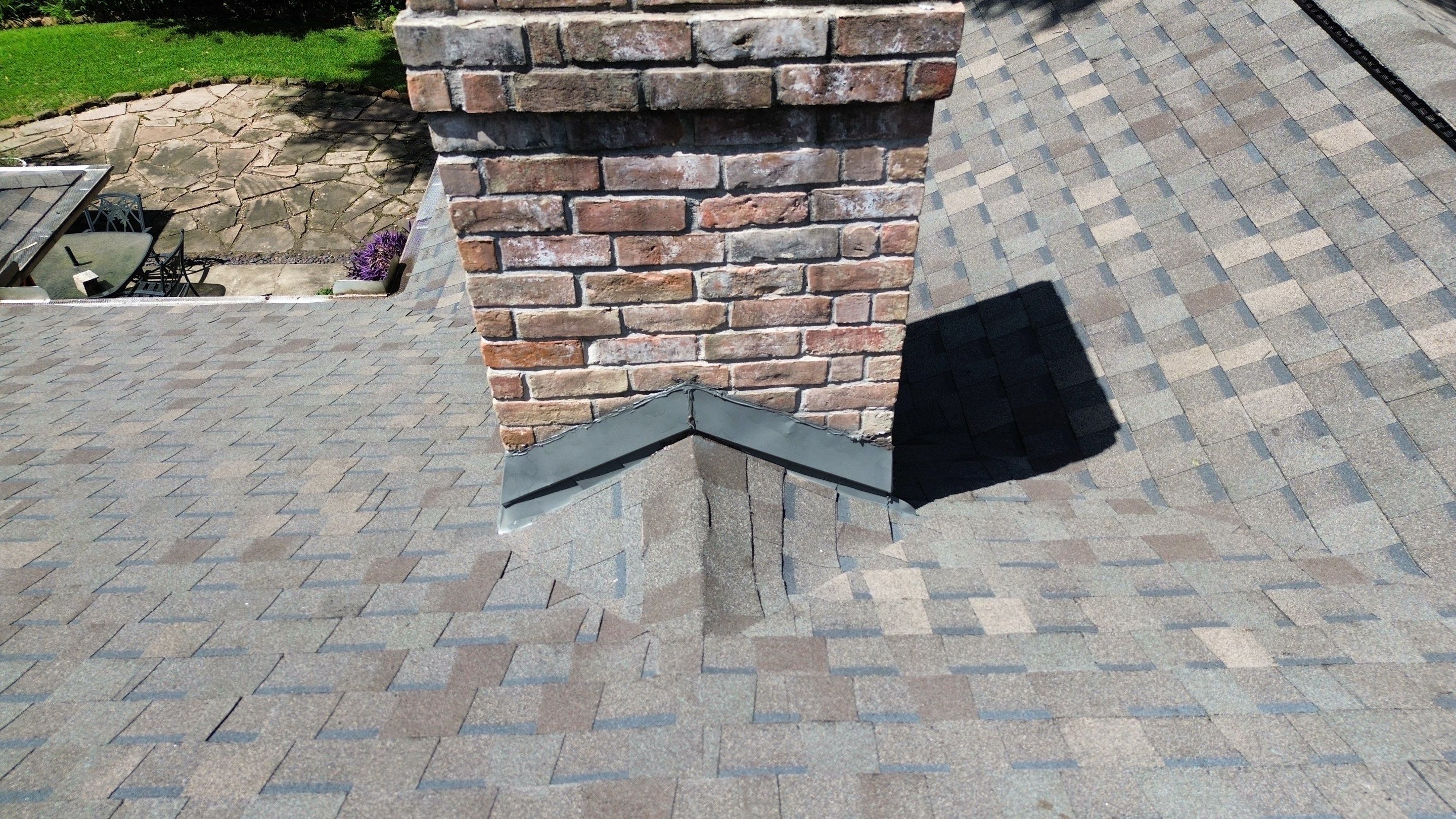 Kingwood Roof Installation using Atlas Pinnacle Pristine by Modern BYLT Roofing & Construction