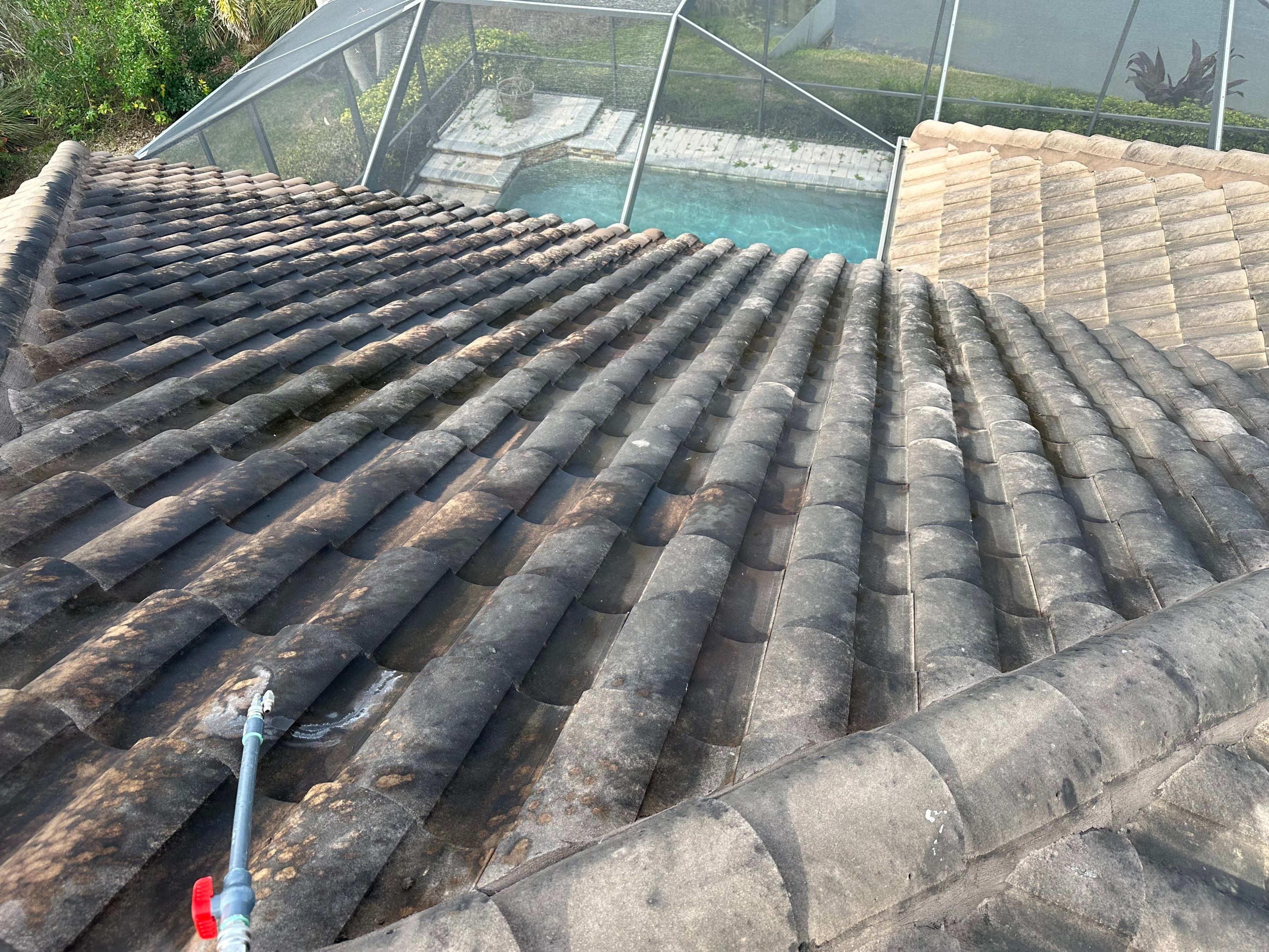 Concrete Tile Roof, Paver Pool Deck, Screen Enclosure & Driveway Cleaning in Artisan Lakes Esplanade, Palmetto, FL | Sunshine AquaWash by Sunshine AquaWash