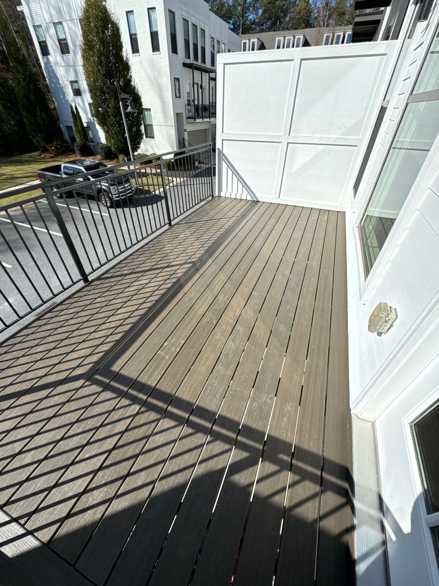 Composite Decking and Privacy Screen Installation in Woodstock by Swift Home Renovations